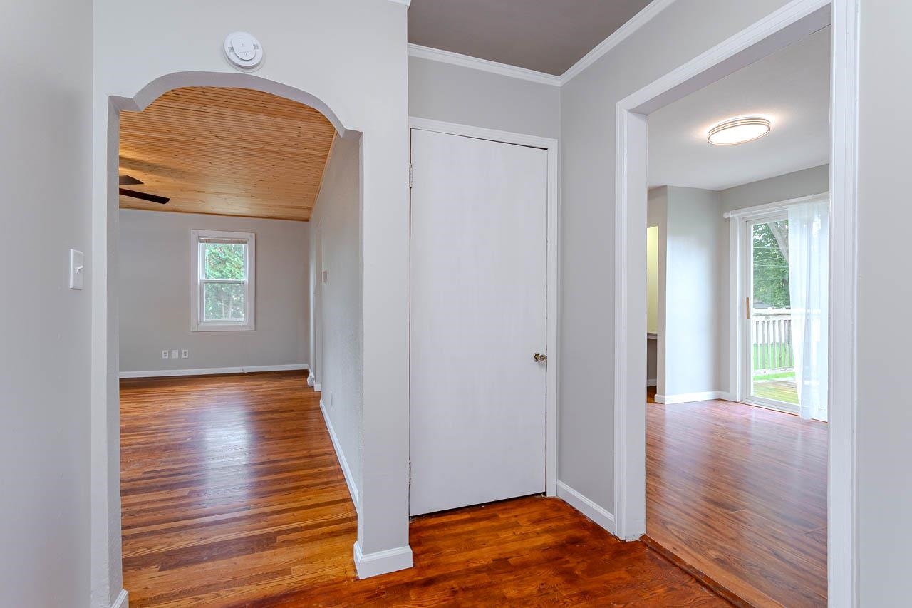 3816 Carl Street Property Photo 19