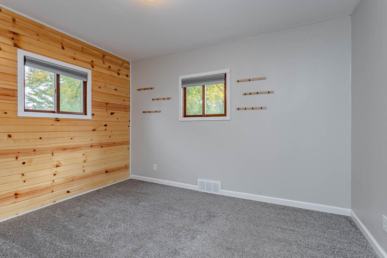 3816 Carl Street Property Photo 27