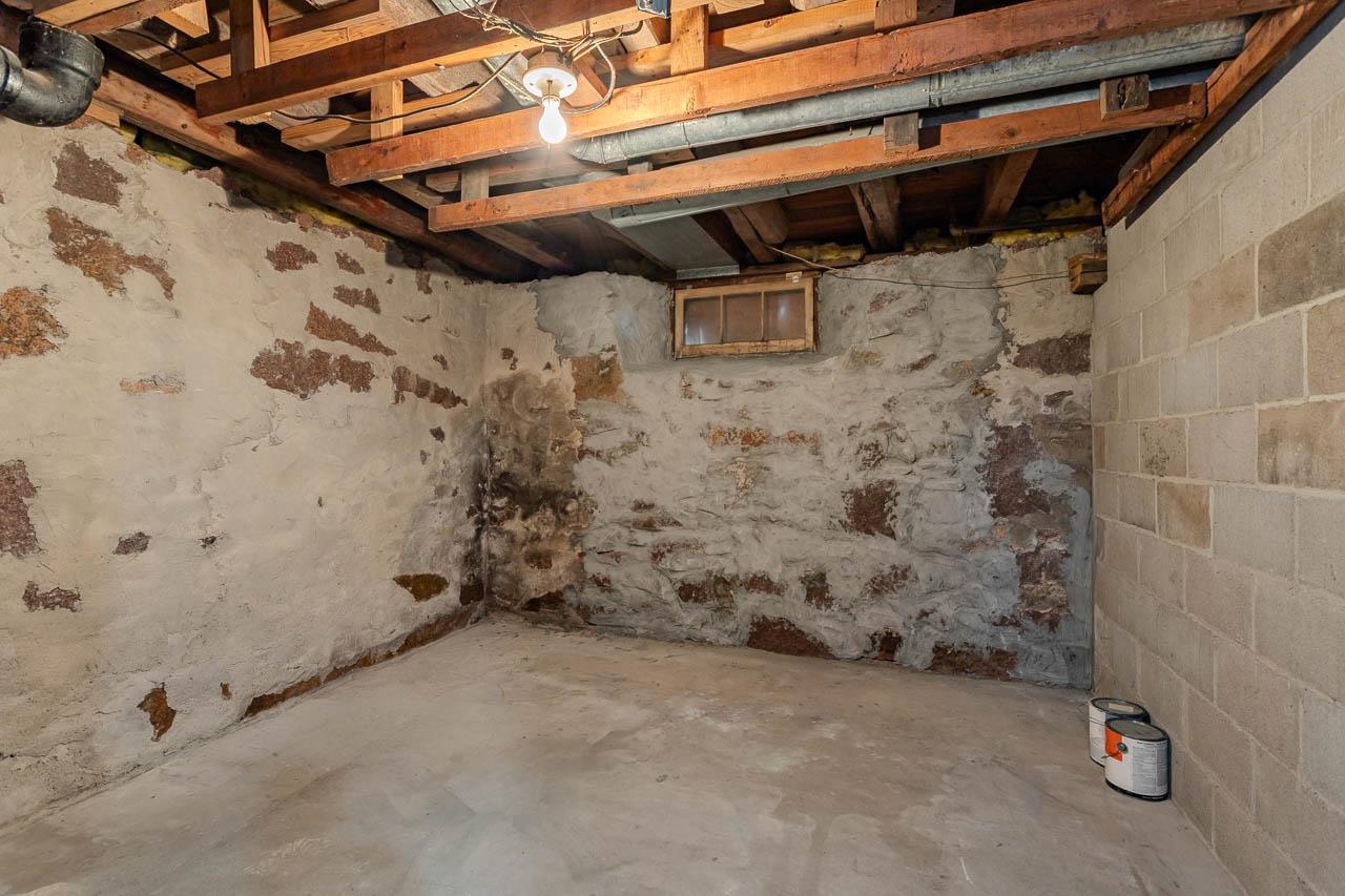 3816 Carl Street Property Photo 32