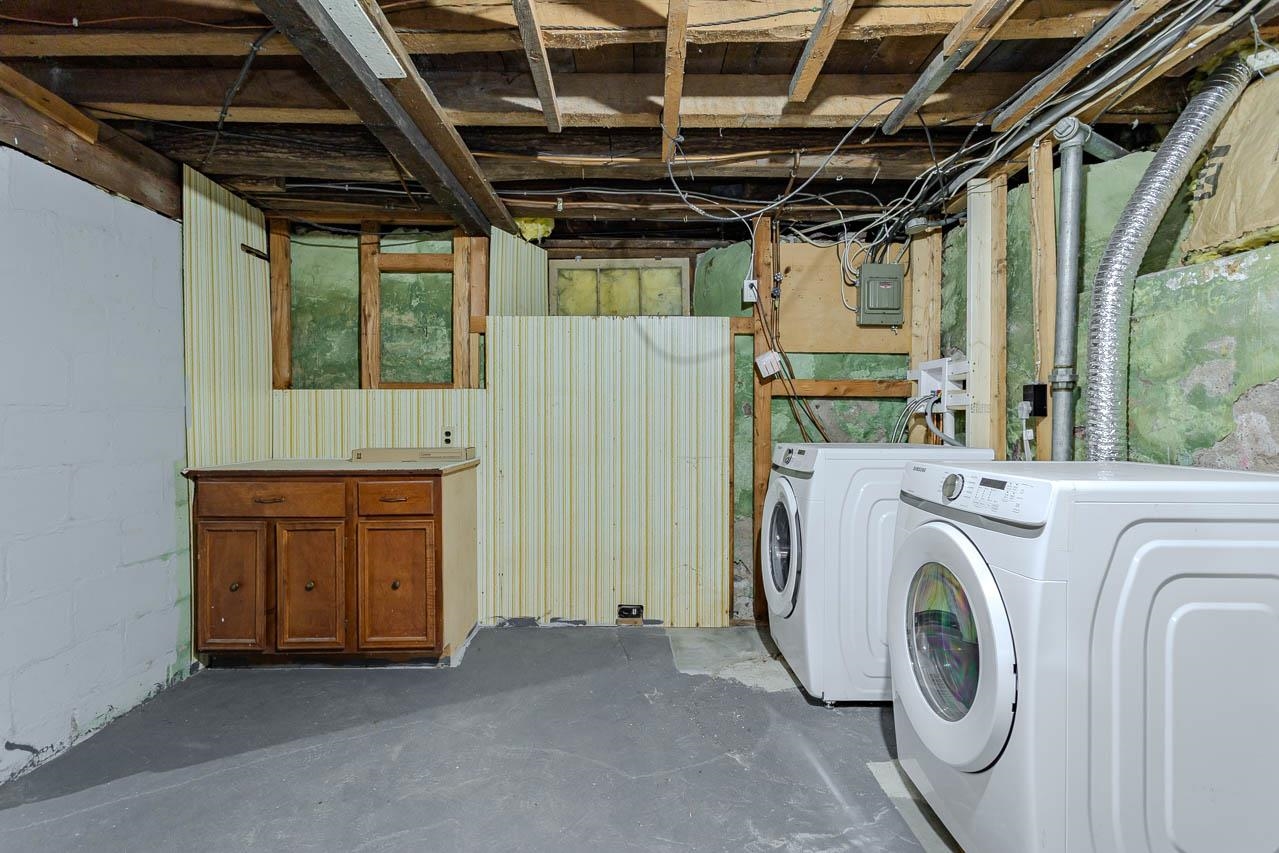 3816 Carl Street Property Photo 34