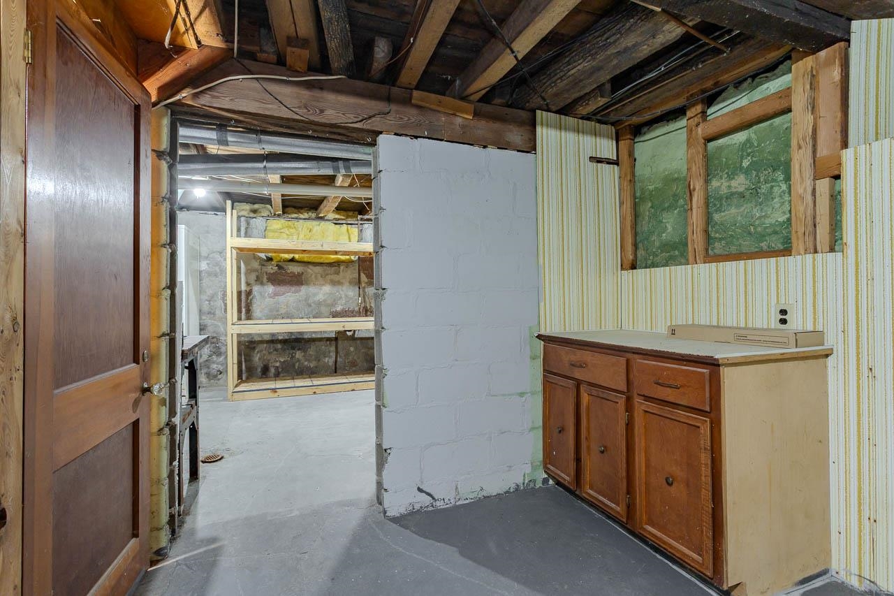 3816 Carl Street Property Photo 37