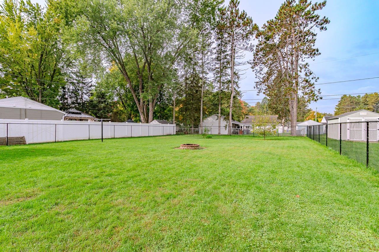 3816 Carl Street Property Photo 47