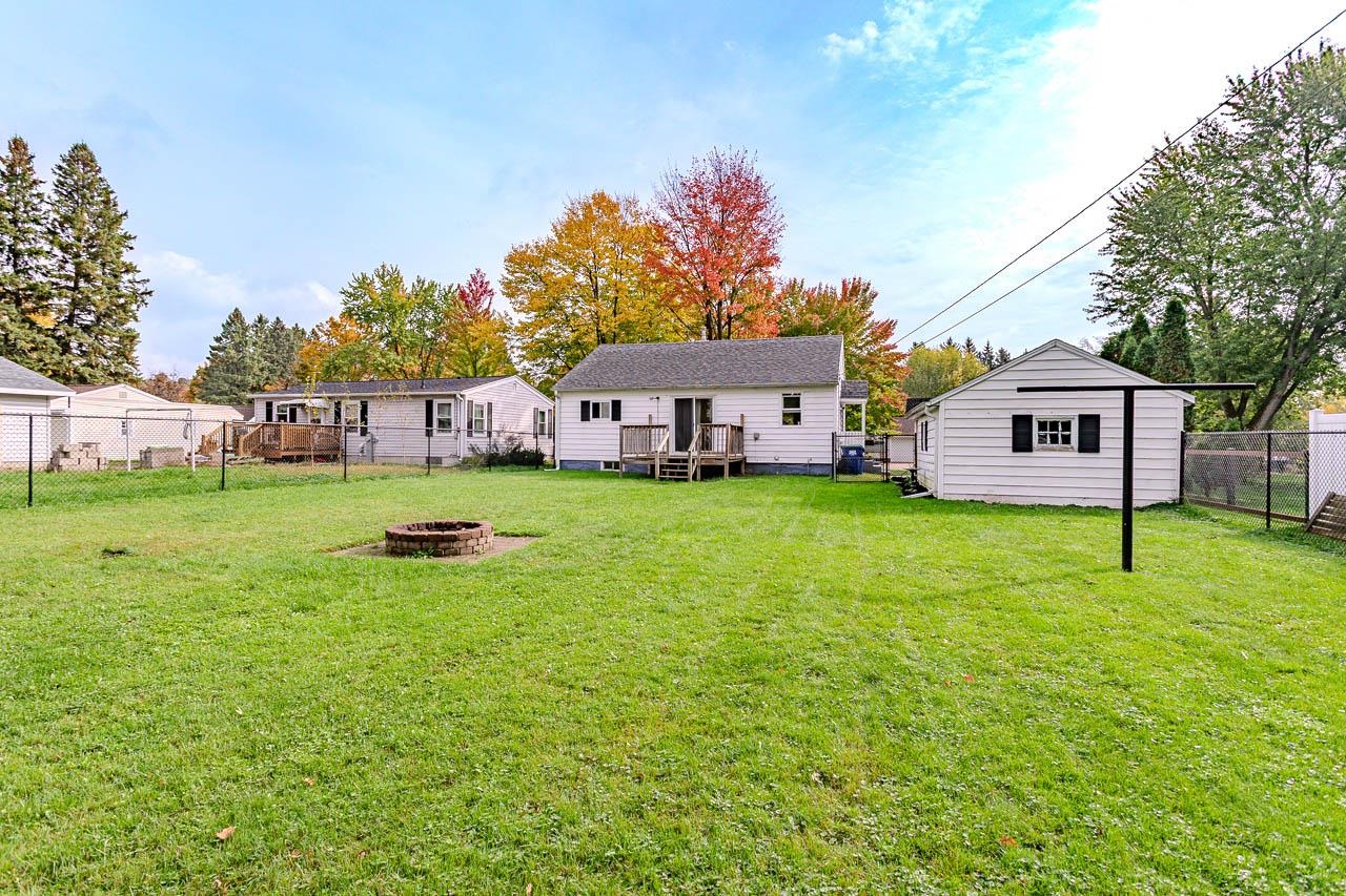 3816 Carl Street Property Photo 49