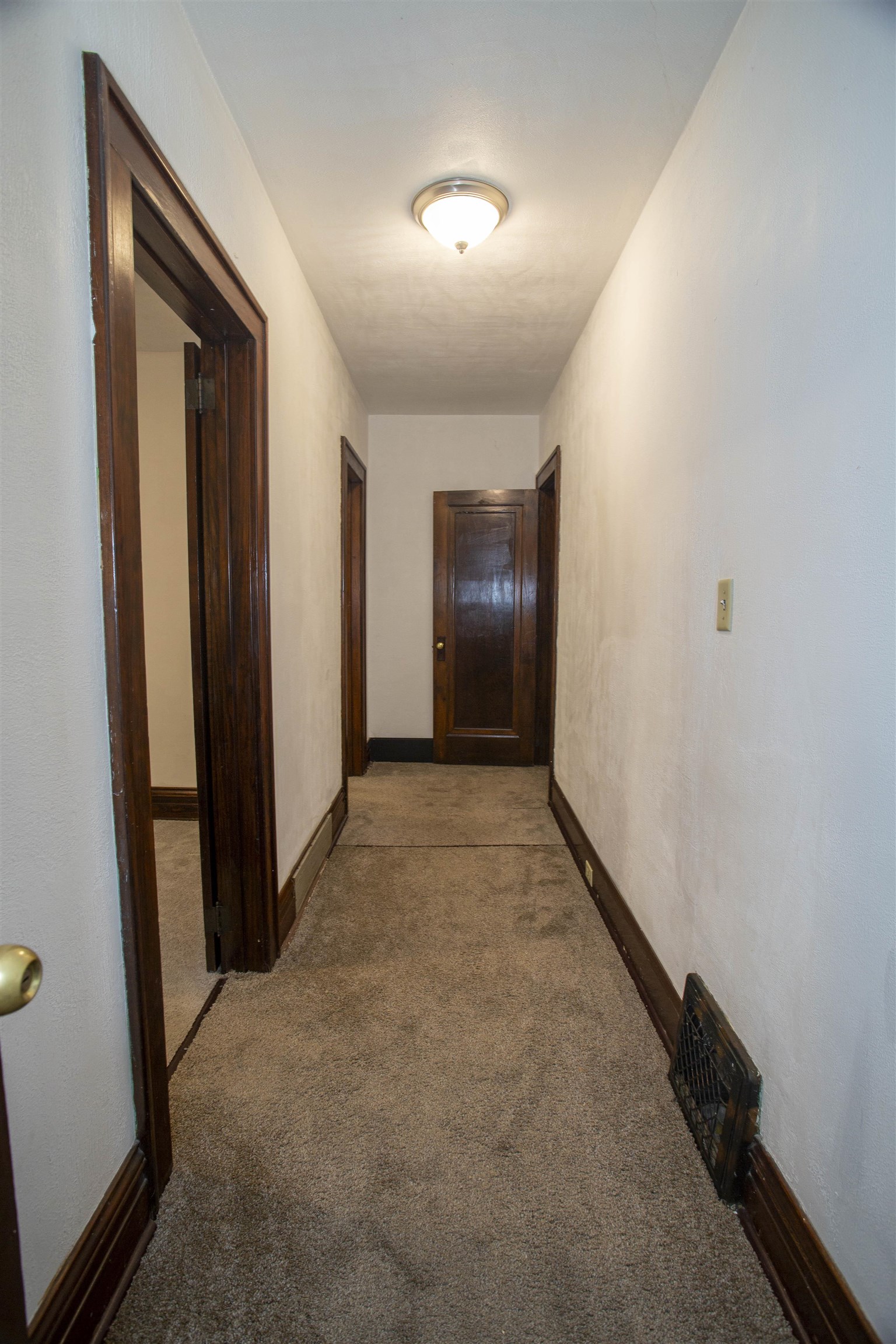 129 N 2nd Avenue Property Photo 12