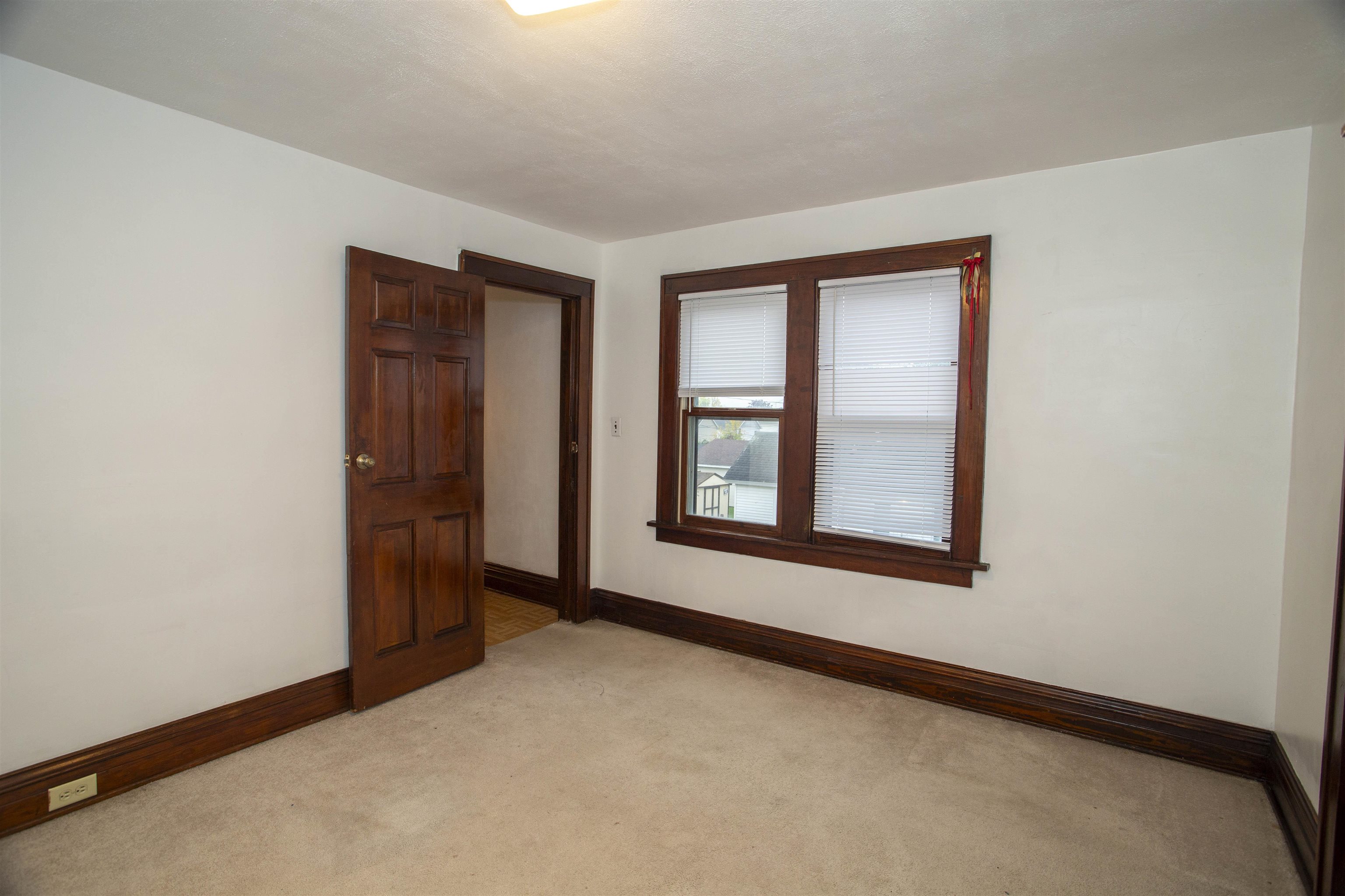 129 N 2nd Avenue Property Photo 17