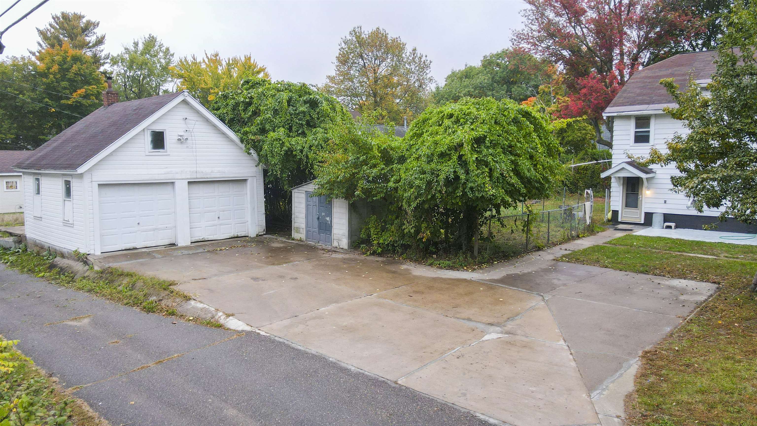 129 N 2nd Avenue Property Photo 43