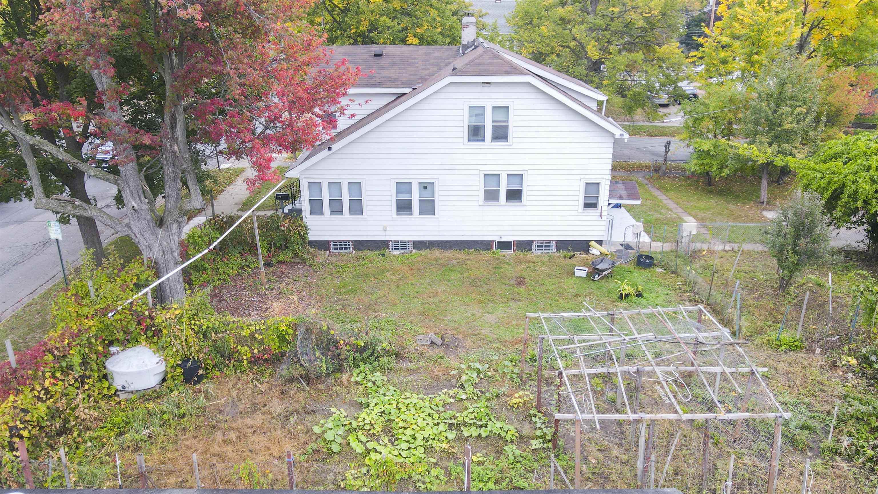 129 N 2nd Avenue Property Photo 44