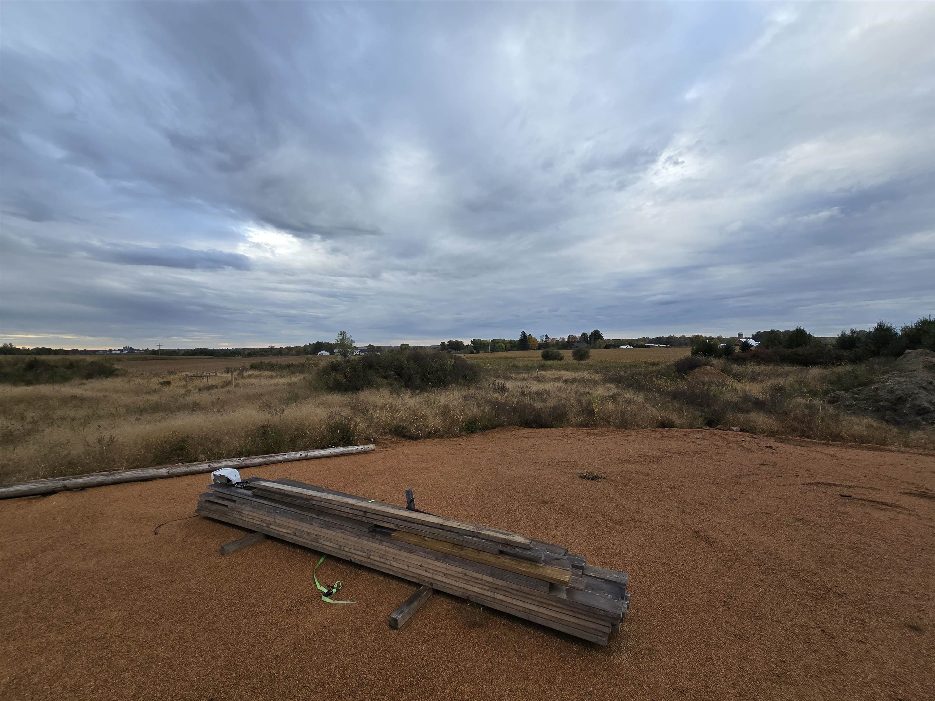 218098 Holtman Road Property Photo 11