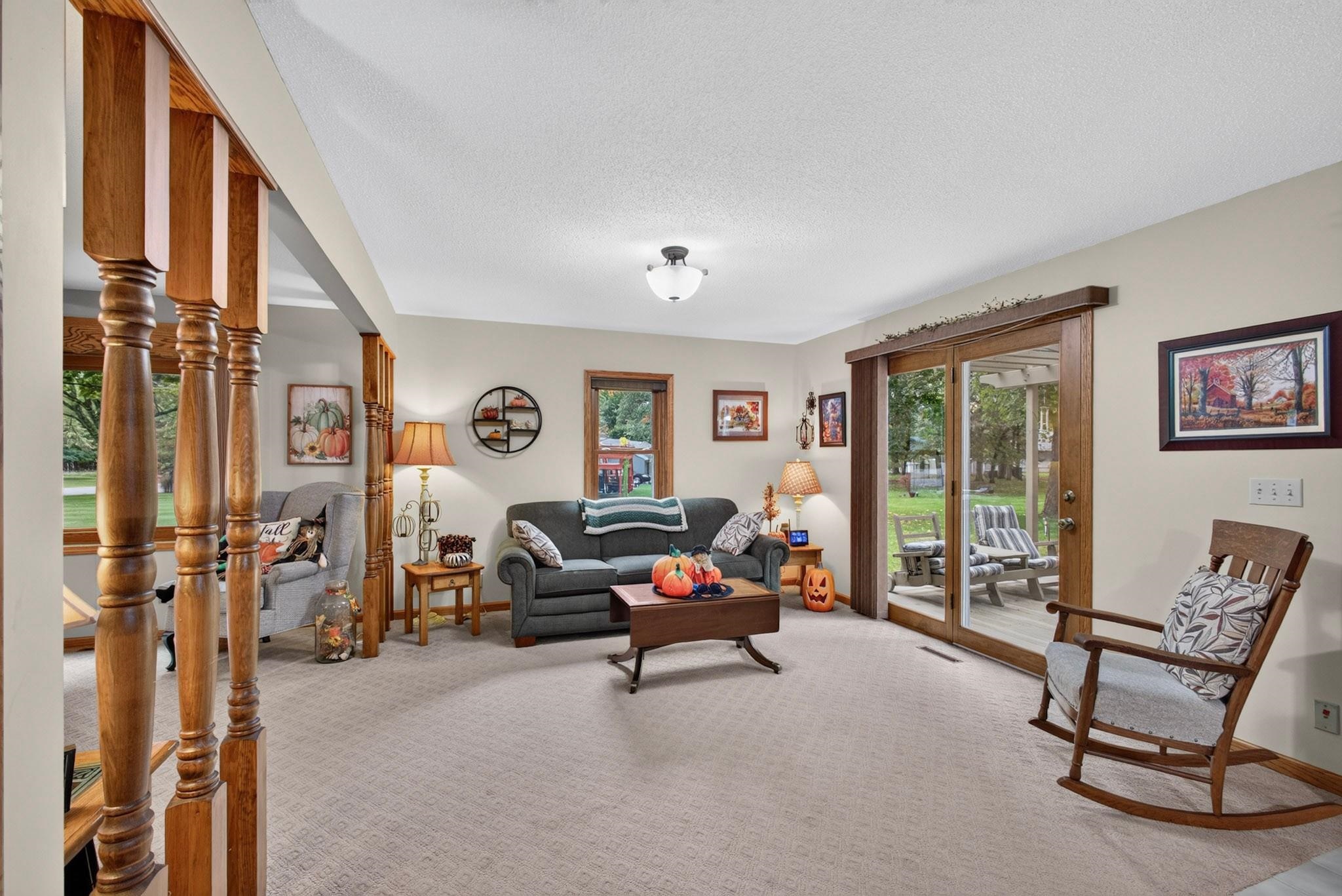 4221 Weslan Drive Property Photo 9