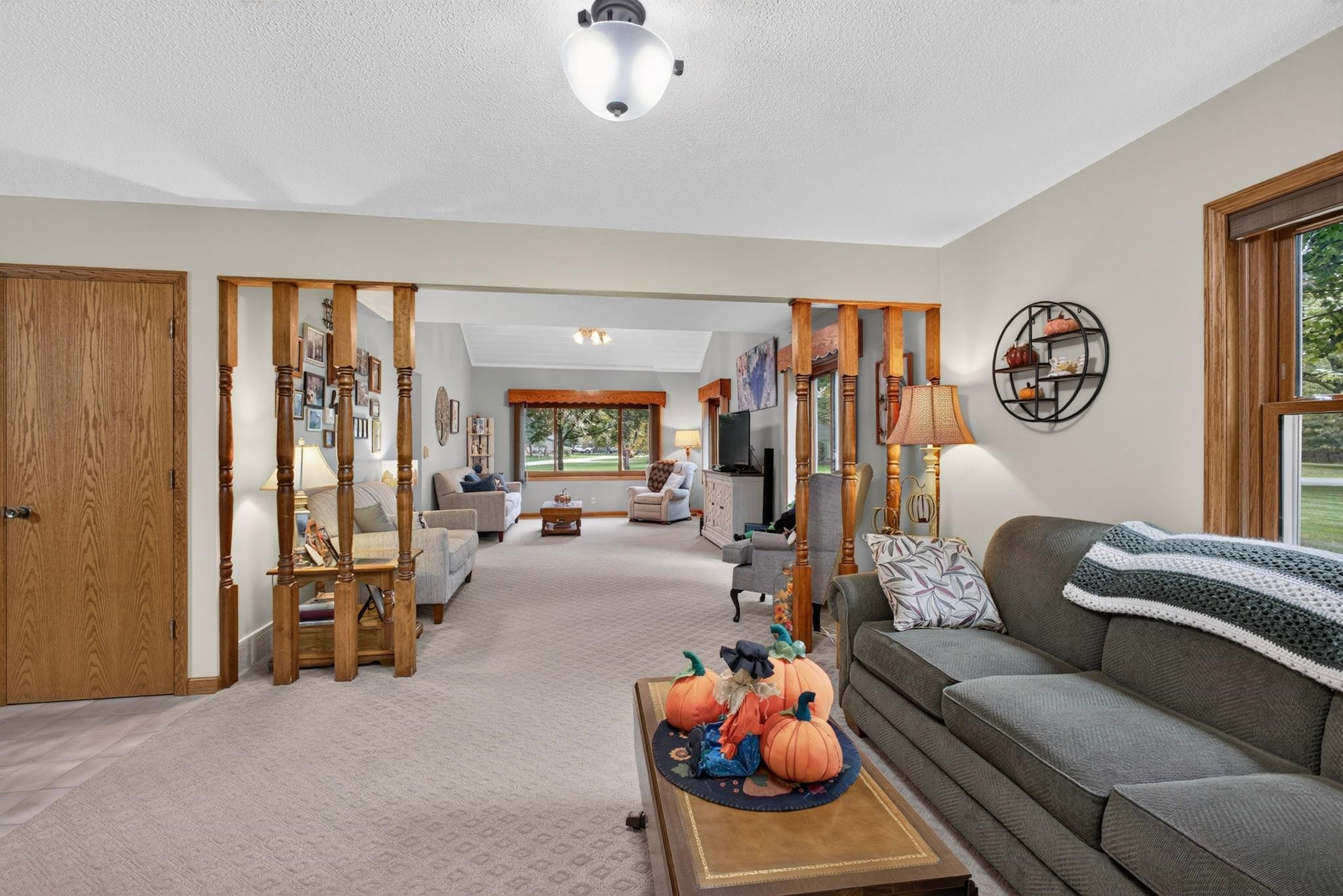 4221 Weslan Drive Property Photo 11