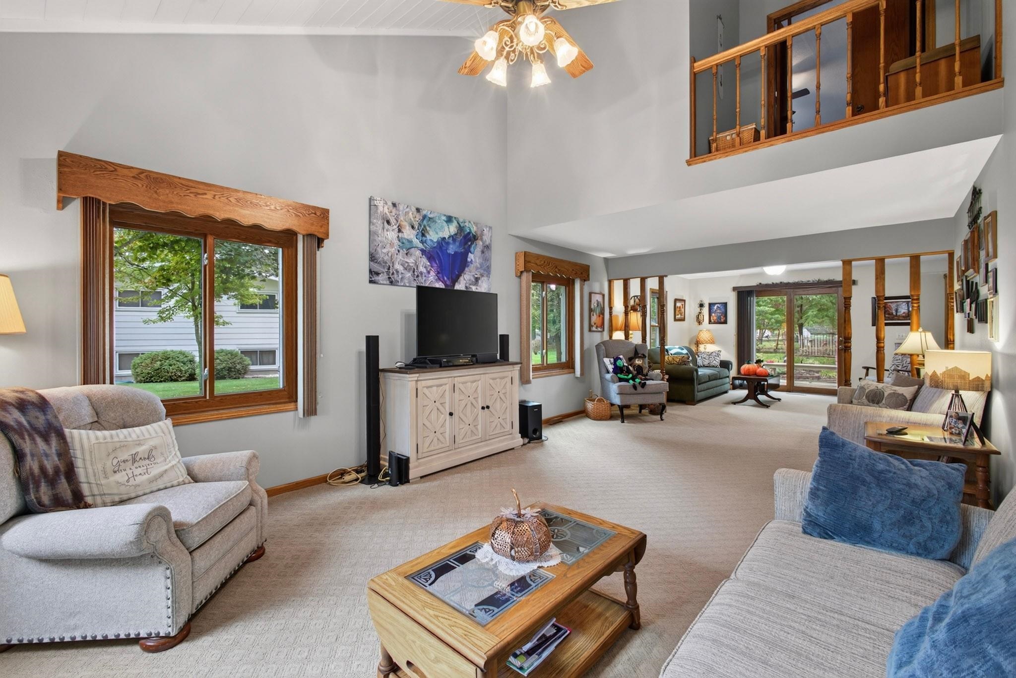 4221 Weslan Drive Property Photo 13