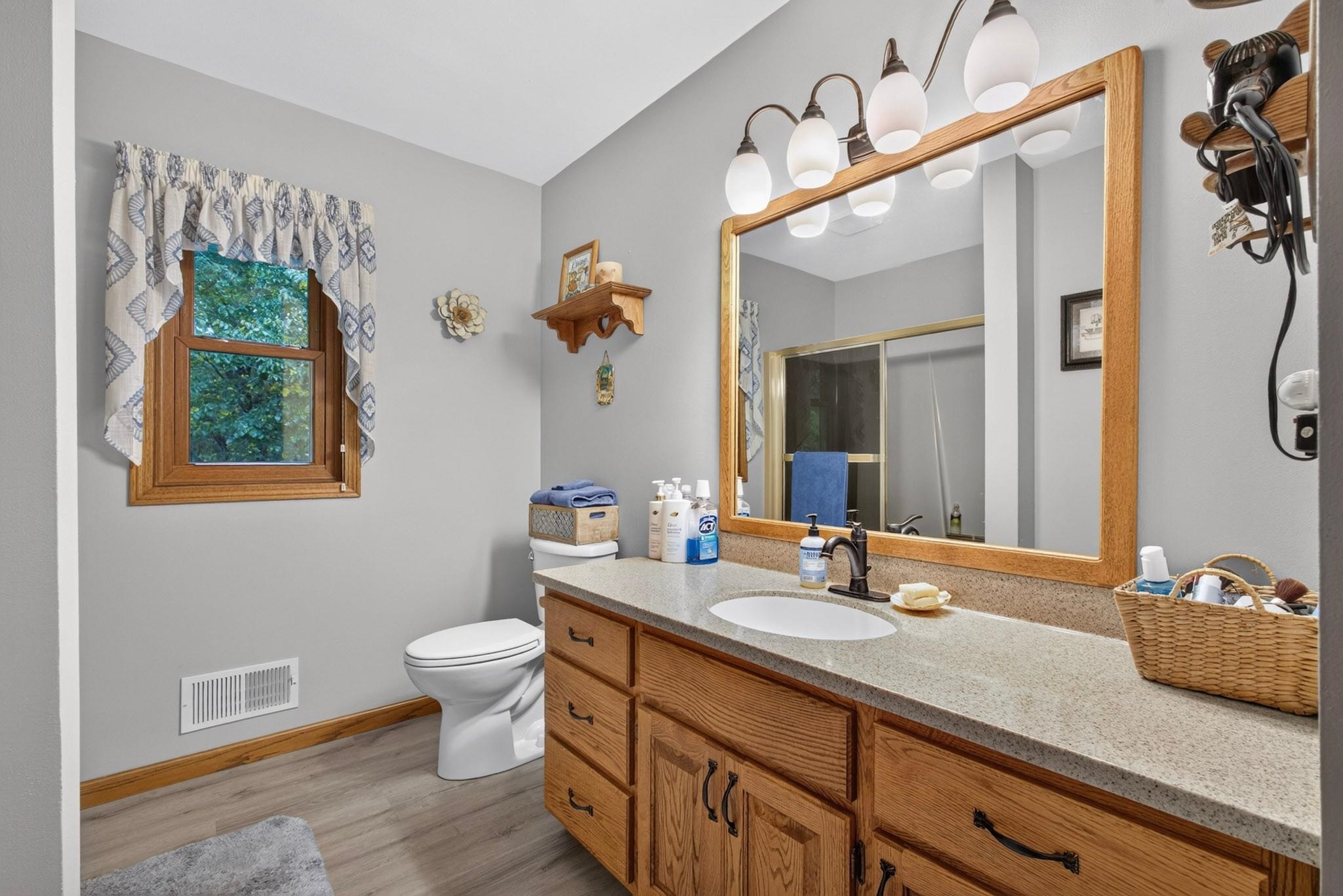 4221 Weslan Drive Property Photo 25
