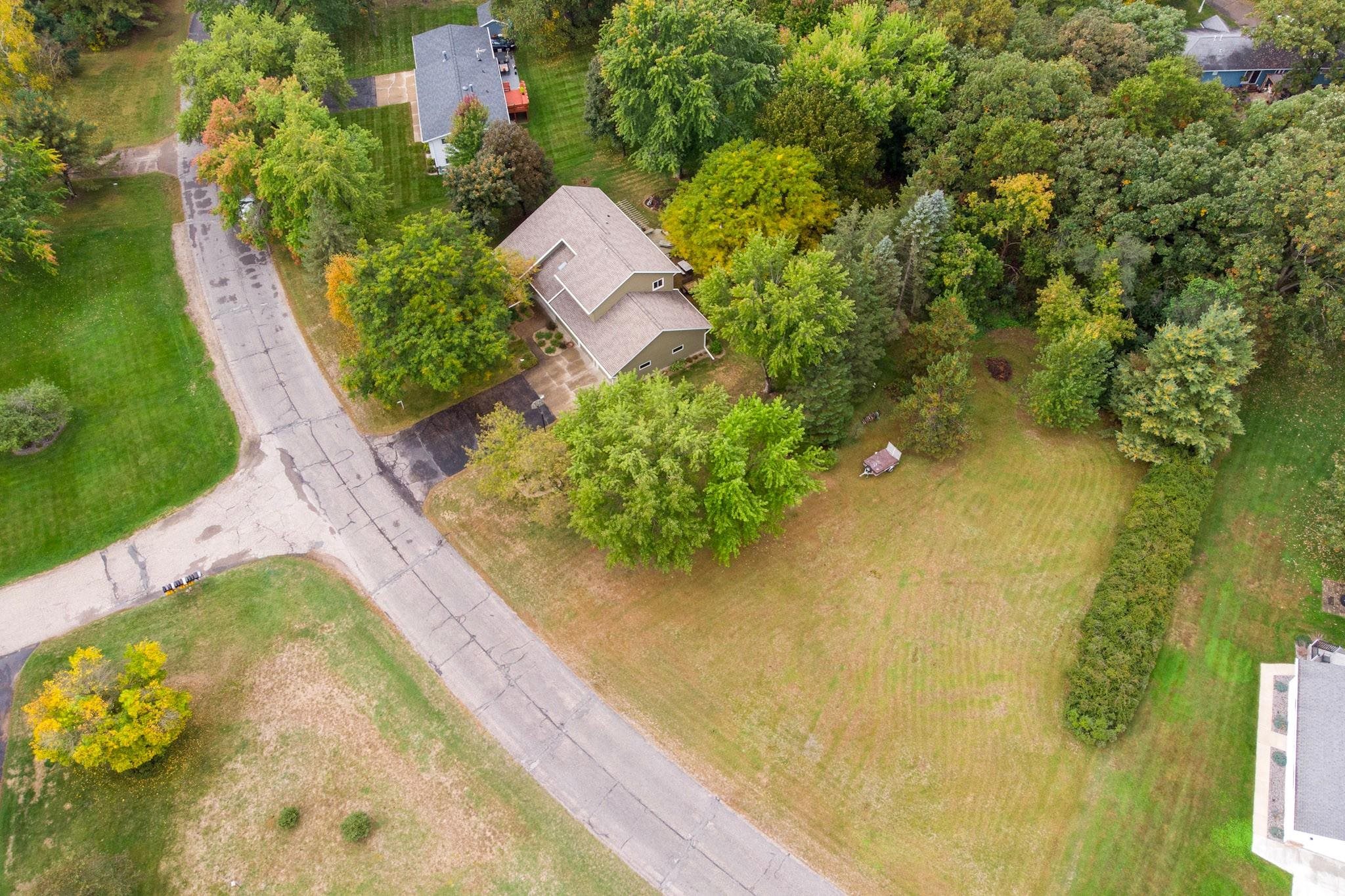 4221 Weslan Drive Property Photo 40