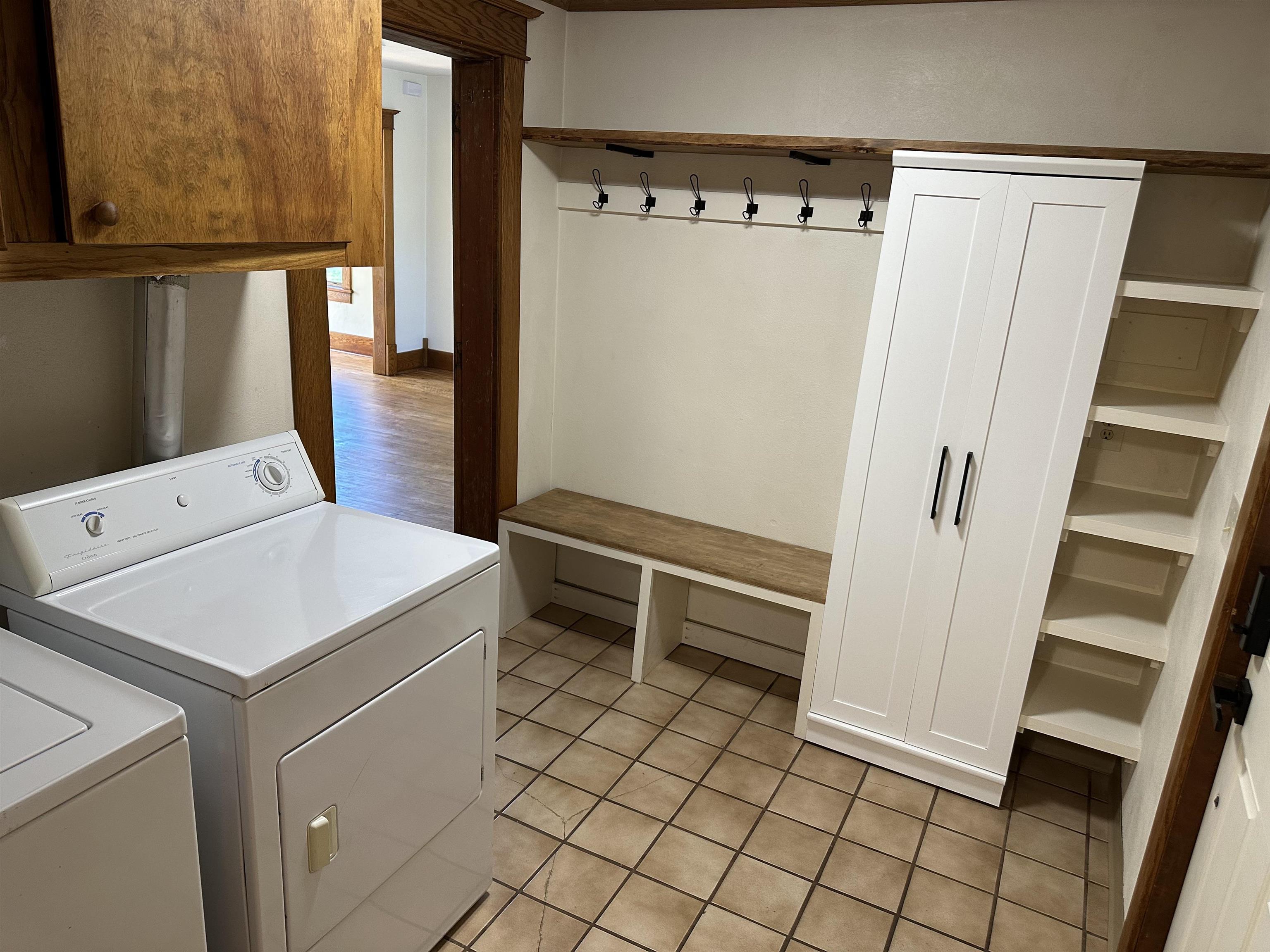 2709 Marthas Lane Property Photo 12