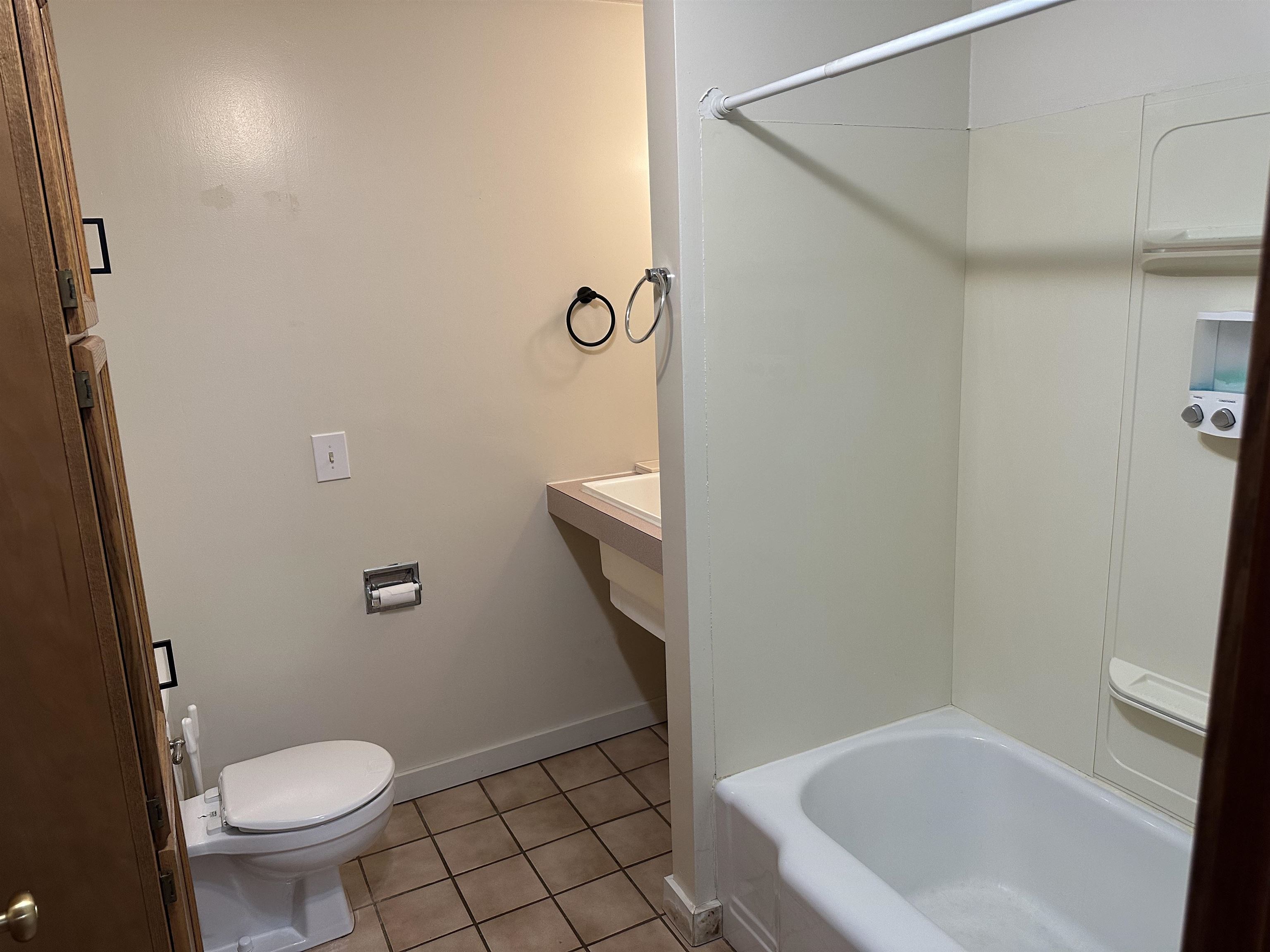 2709 Marthas Lane Property Photo 40
