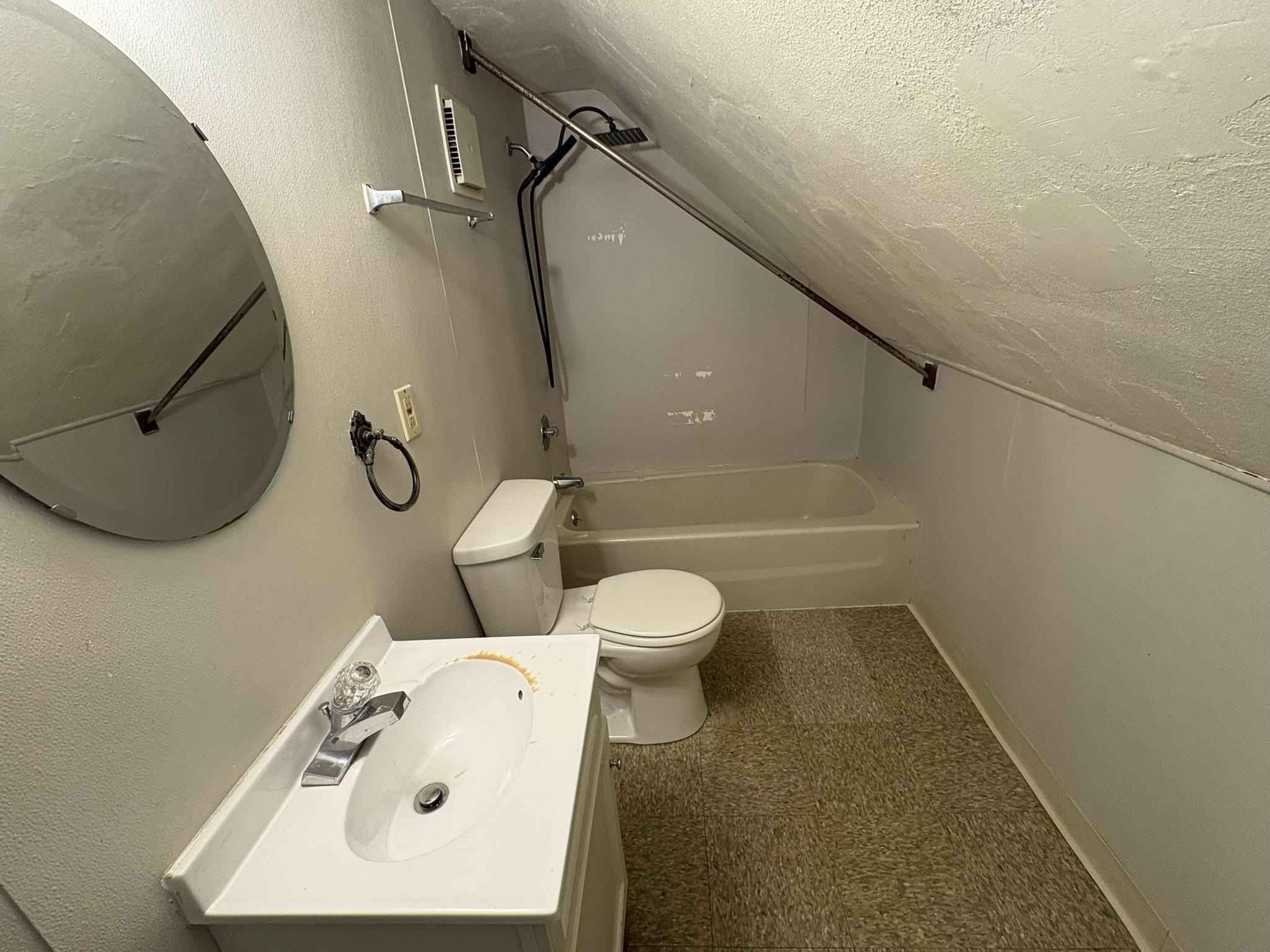 1011 10th Avenue North Property Photo 14