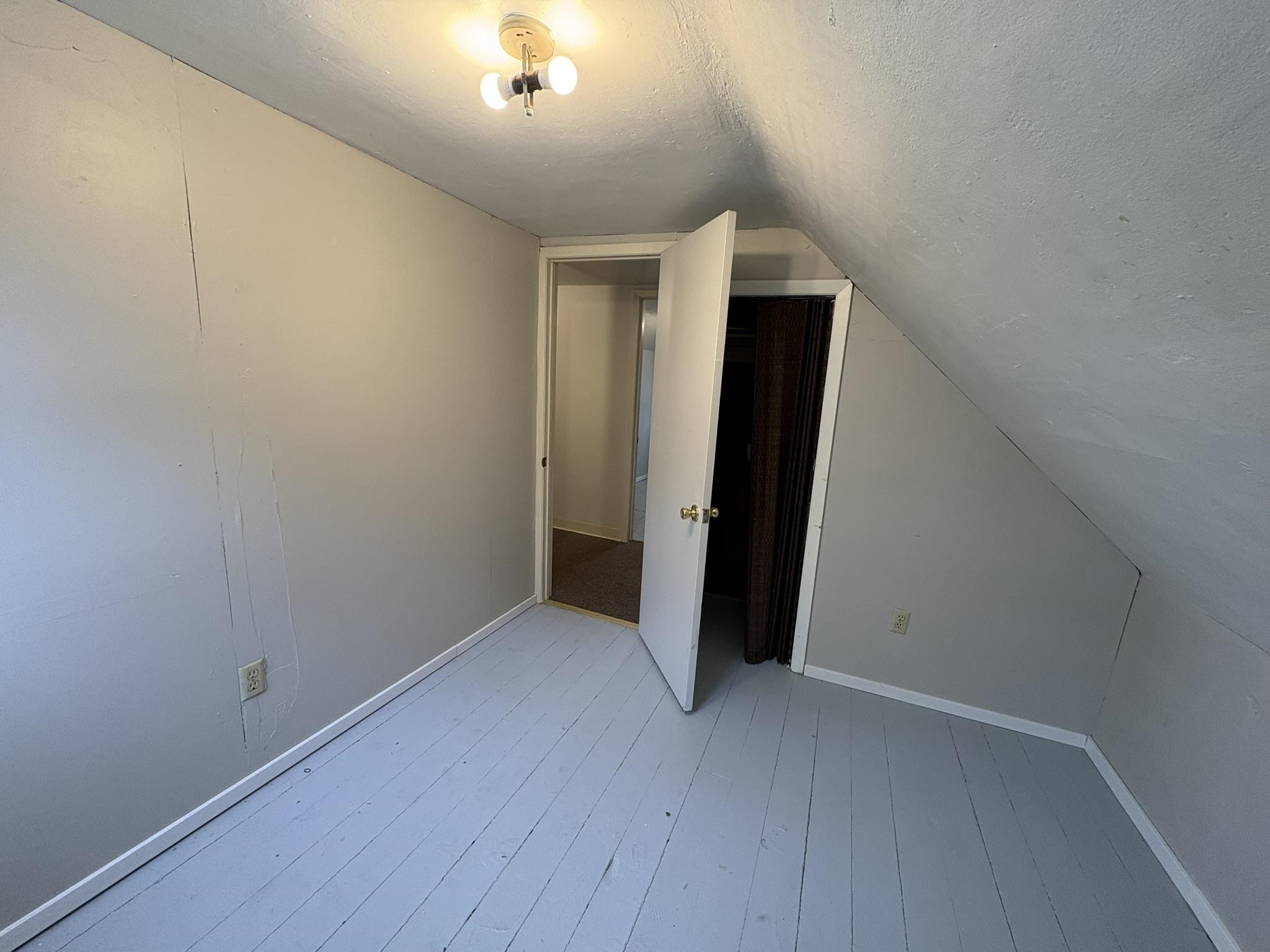 1011 10th Avenue North Property Photo 16