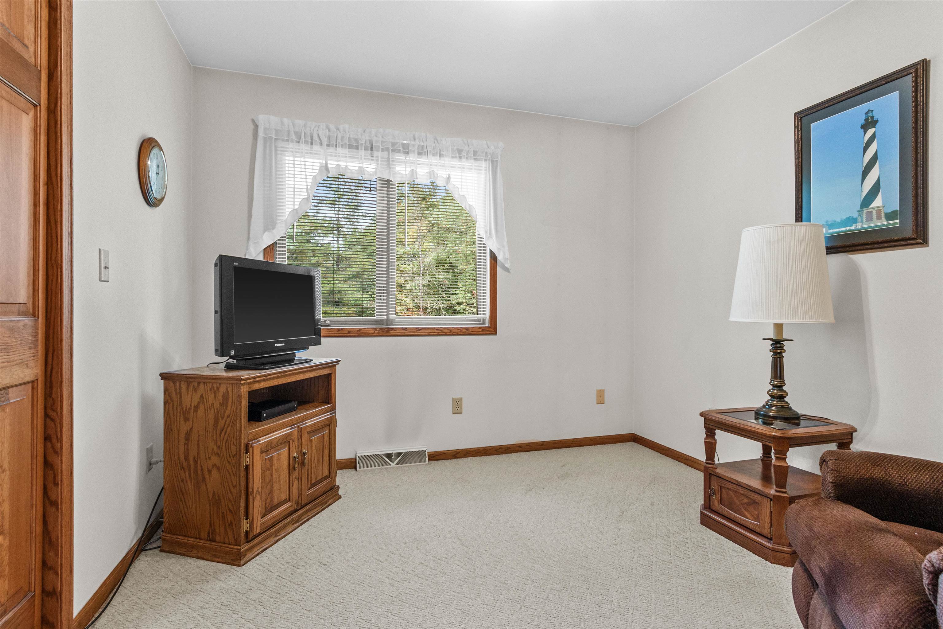 512 Autumn Court Property Photo 15