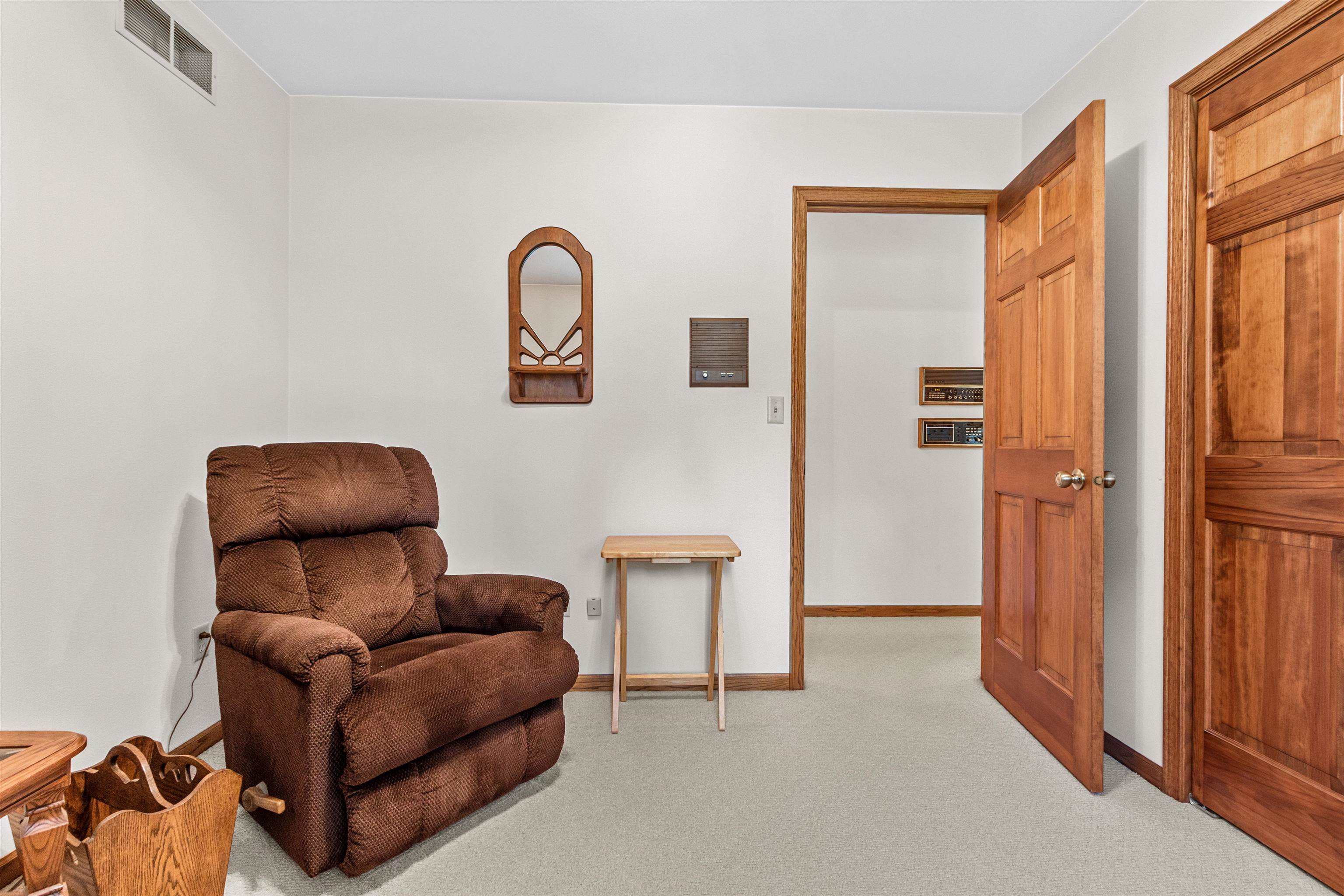 512 Autumn Court Property Photo 16