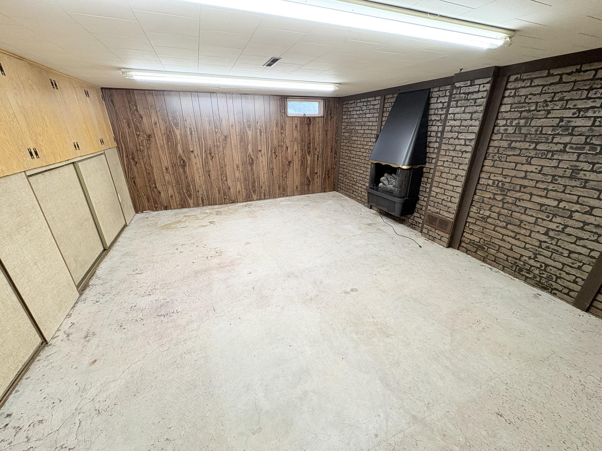 650 1st Street Property Photo 26