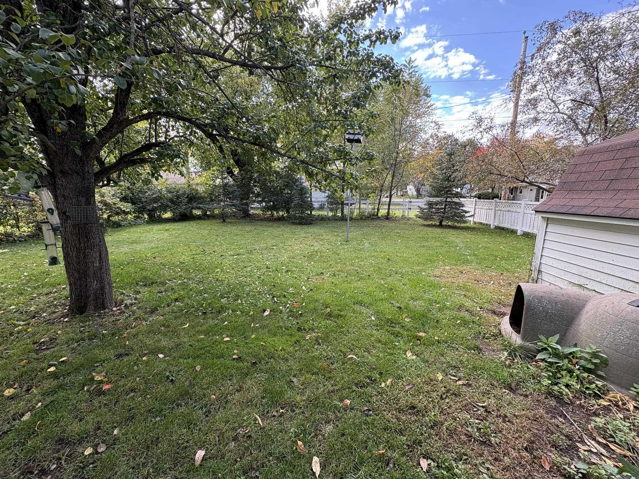 650 1st Street Property Photo 33