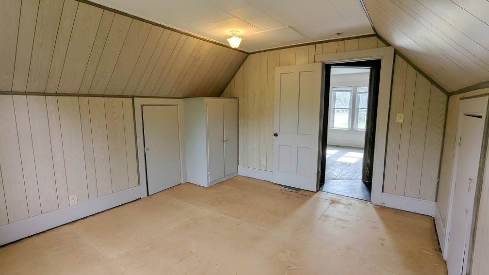 1634 Clermont Street Property Photo 9