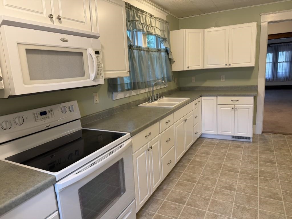 507 4th Street Property Photo 7