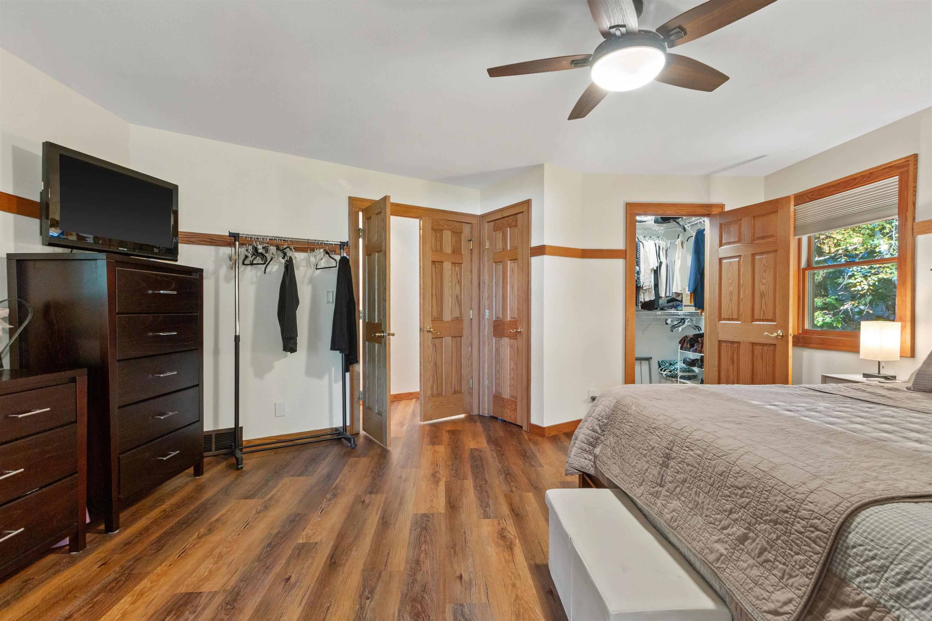 204065 Lakehurst Road Property Photo 13