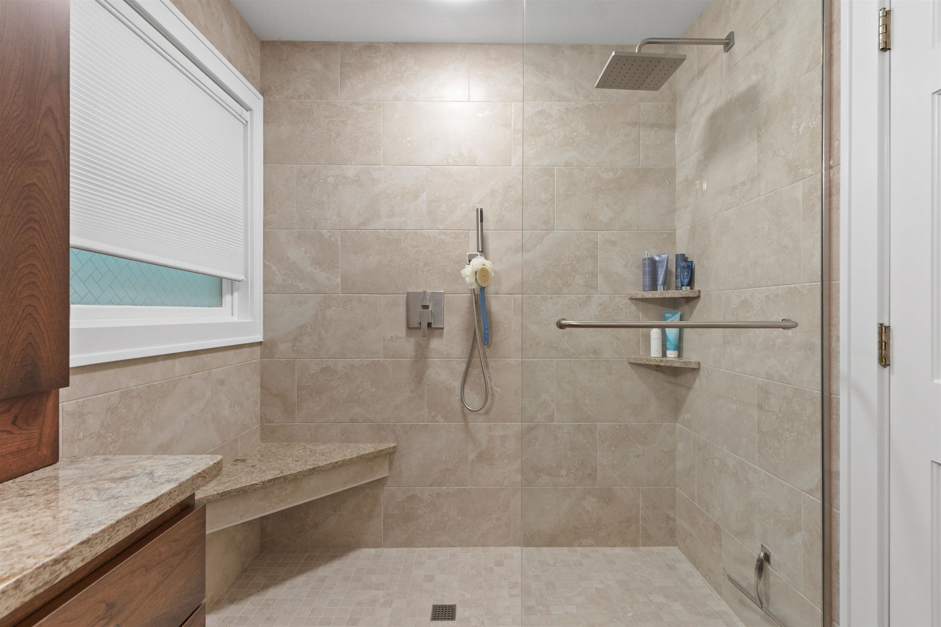 204065 Lakehurst Road Property Photo 21