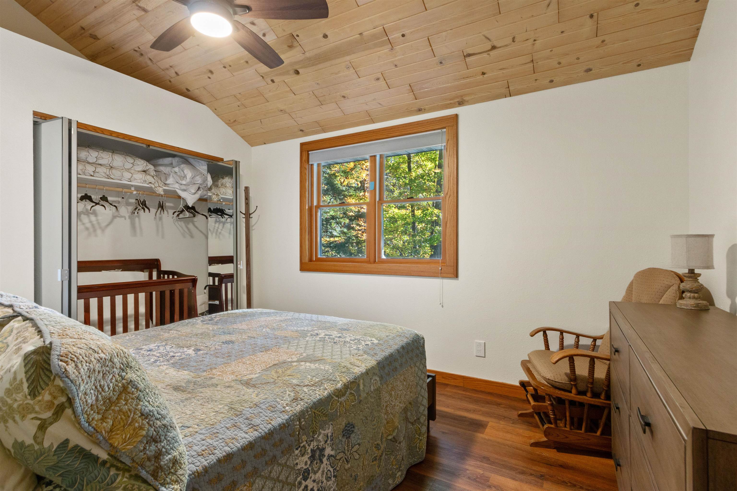 204065 Lakehurst Road Property Photo 26