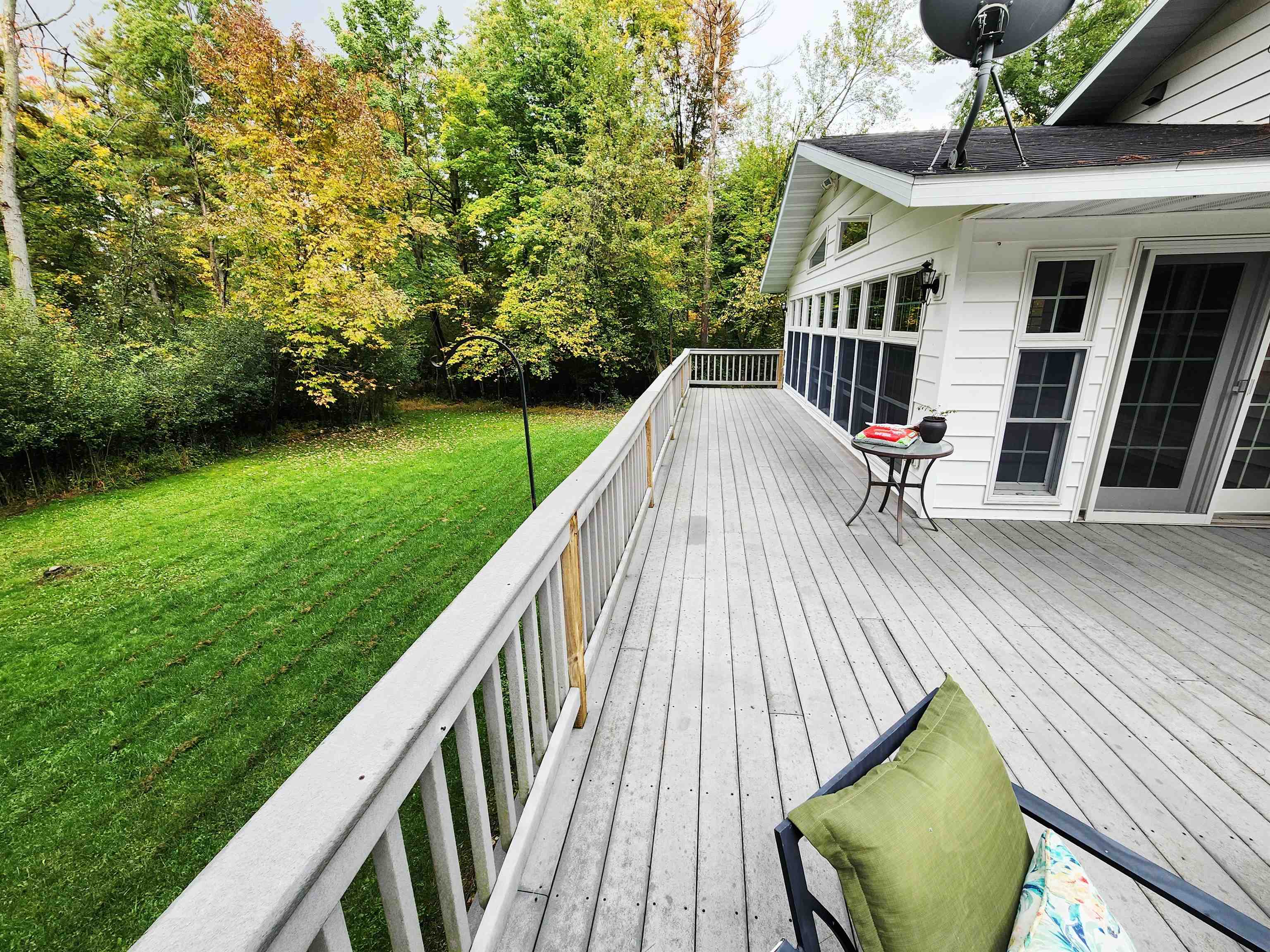 281 Van Slate Court Property Photo 6