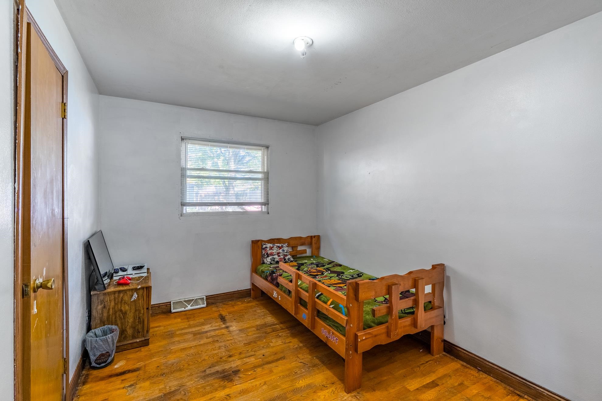 1500 W Thomas Street Property Photo 17