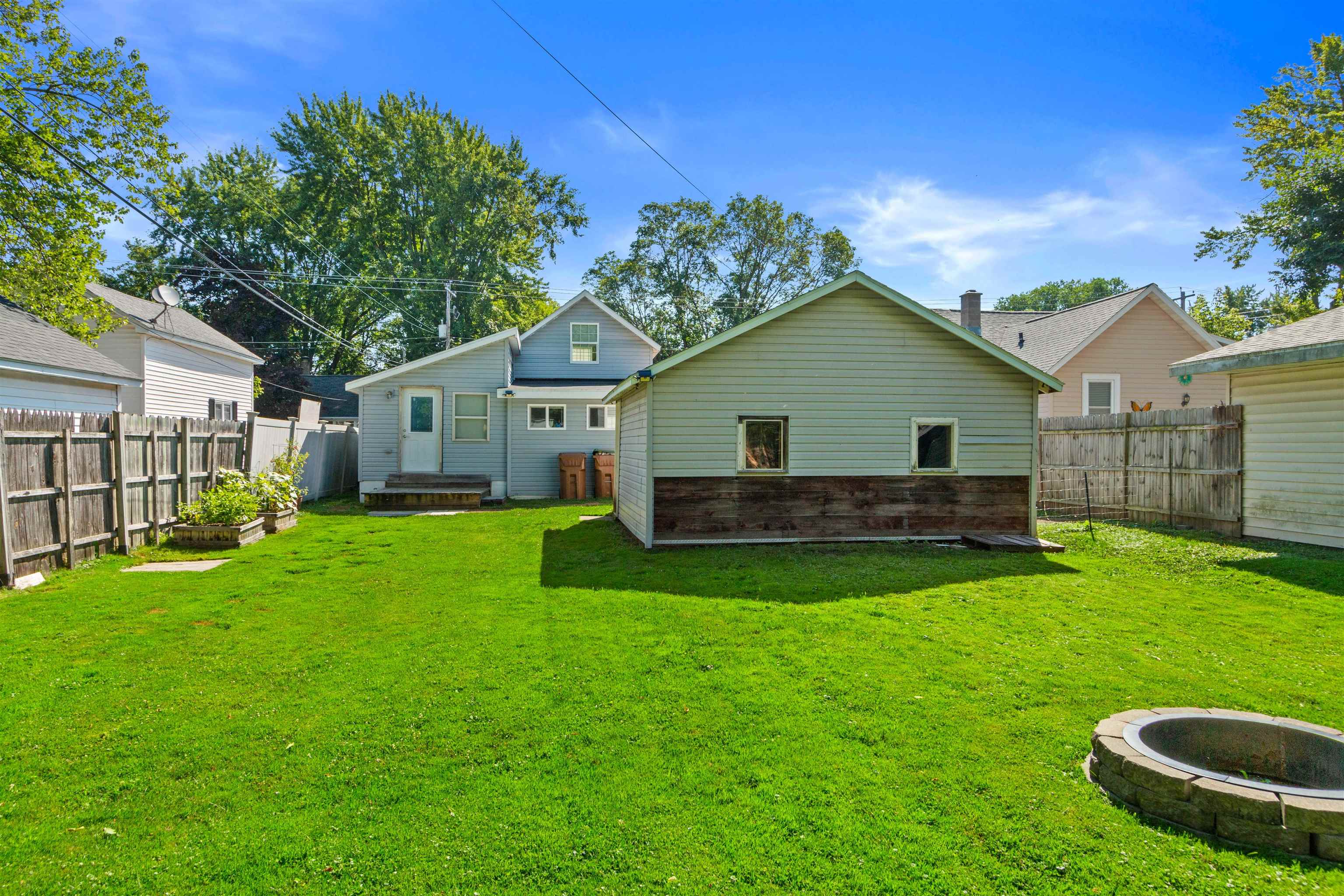 424 West Street Property Photo 20