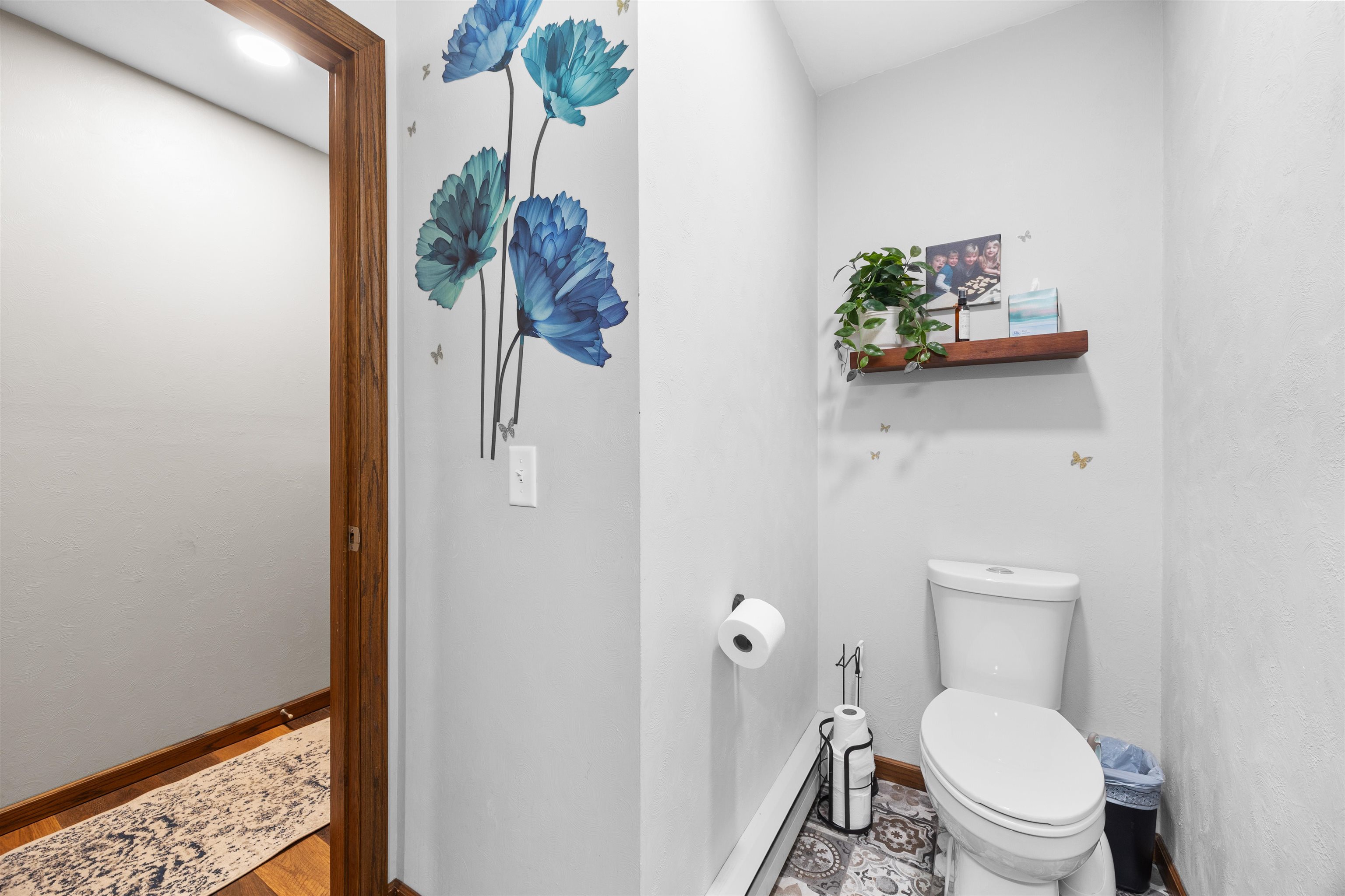 982 Excalibur Court Property Photo 36