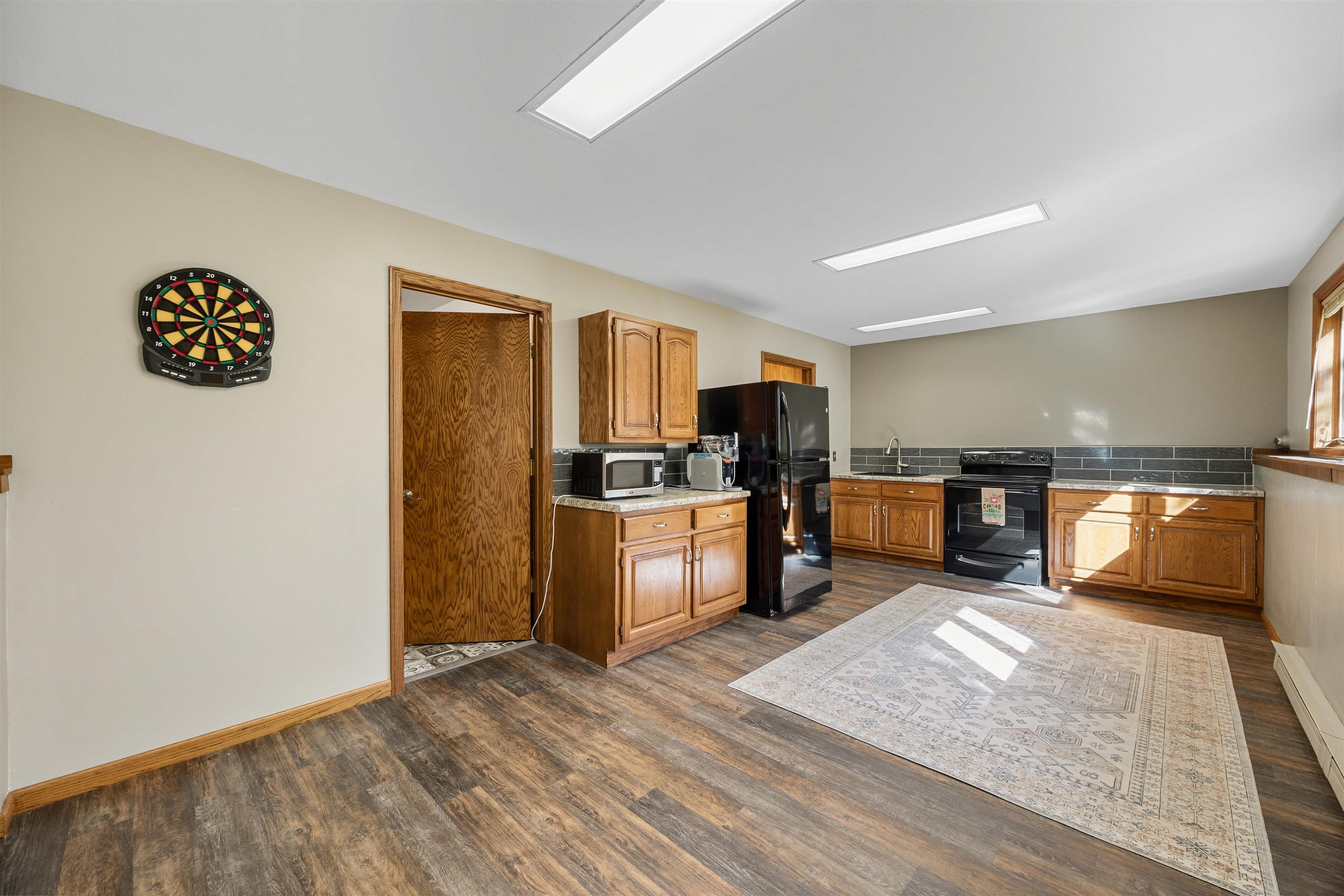 982 Excalibur Court Property Photo 42