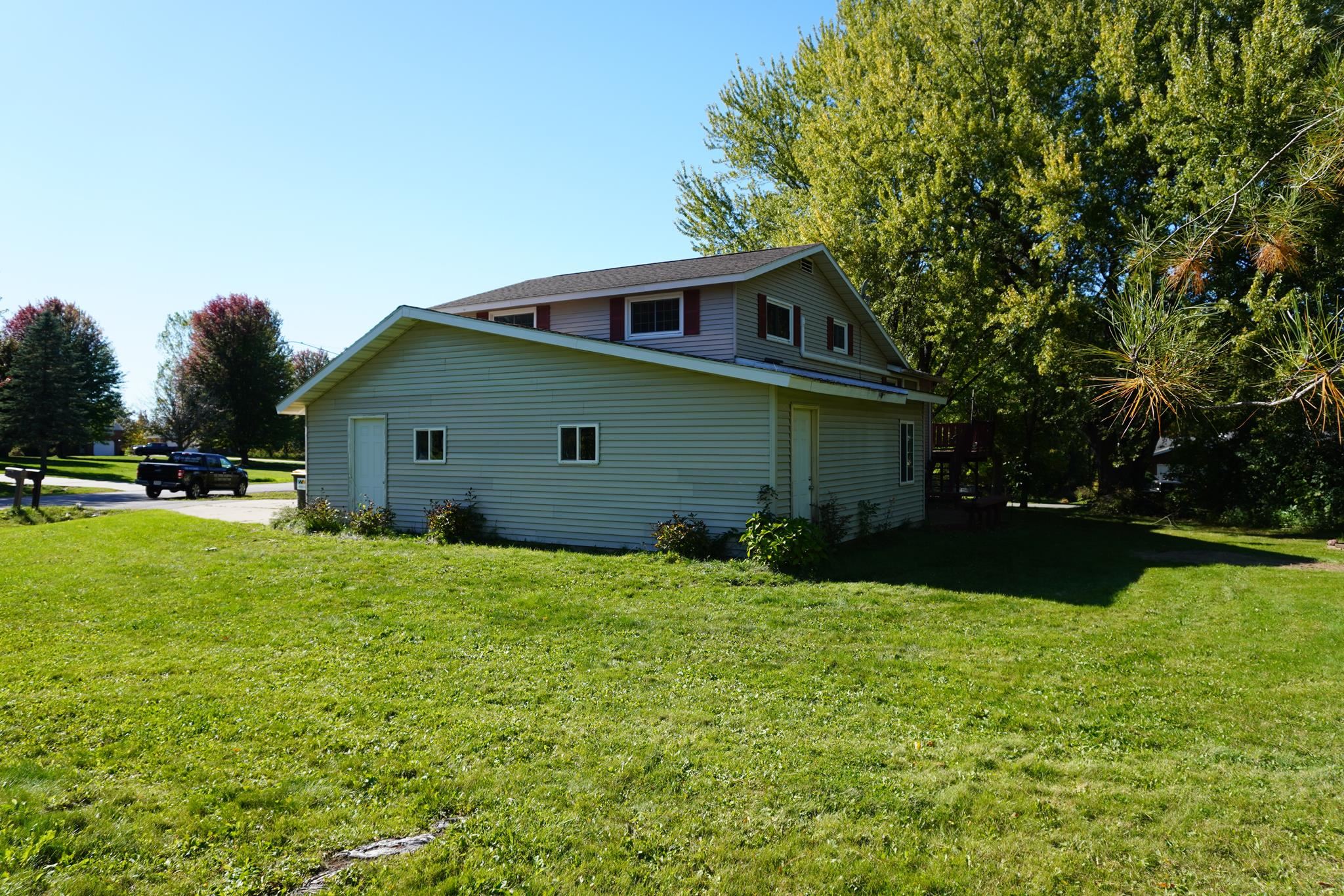 1802 Hemlock Avenue Property Photo 17