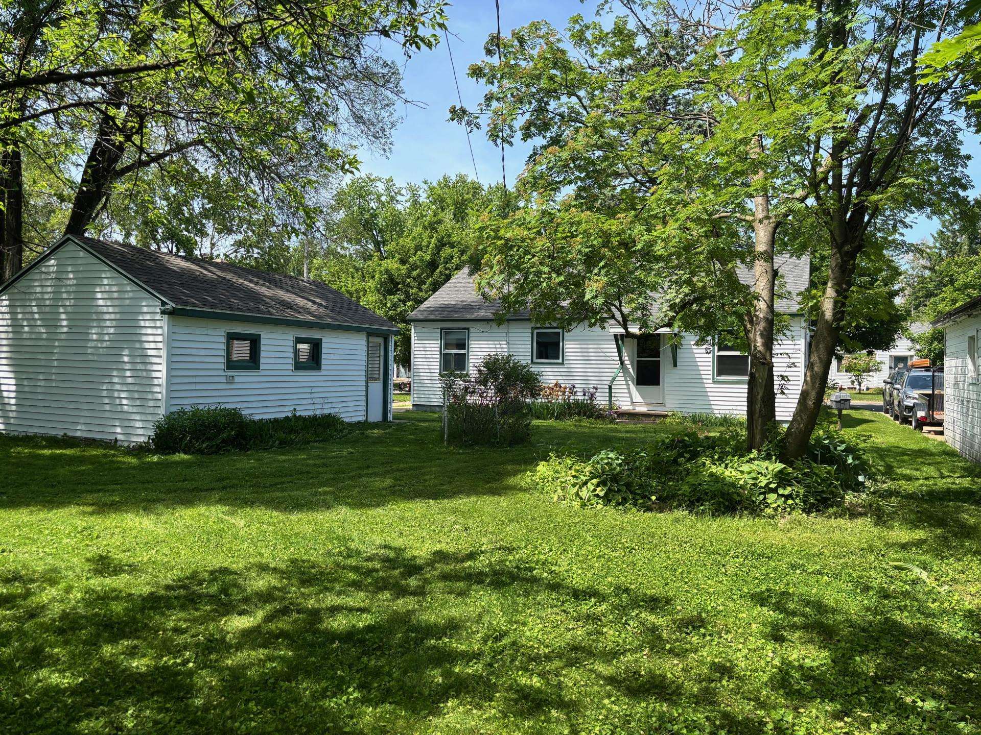 511 Ross Avenue Property Photo 3