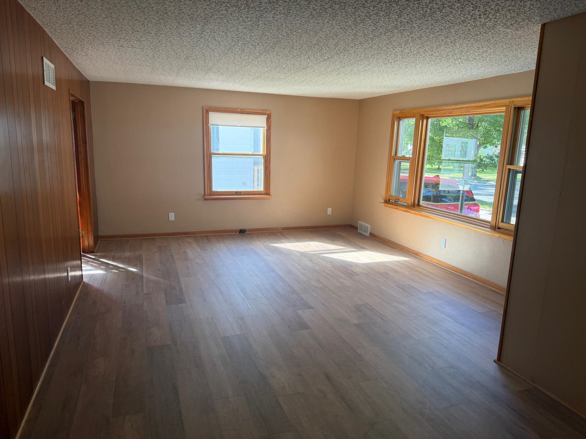 511 Ross Avenue Property Photo 5