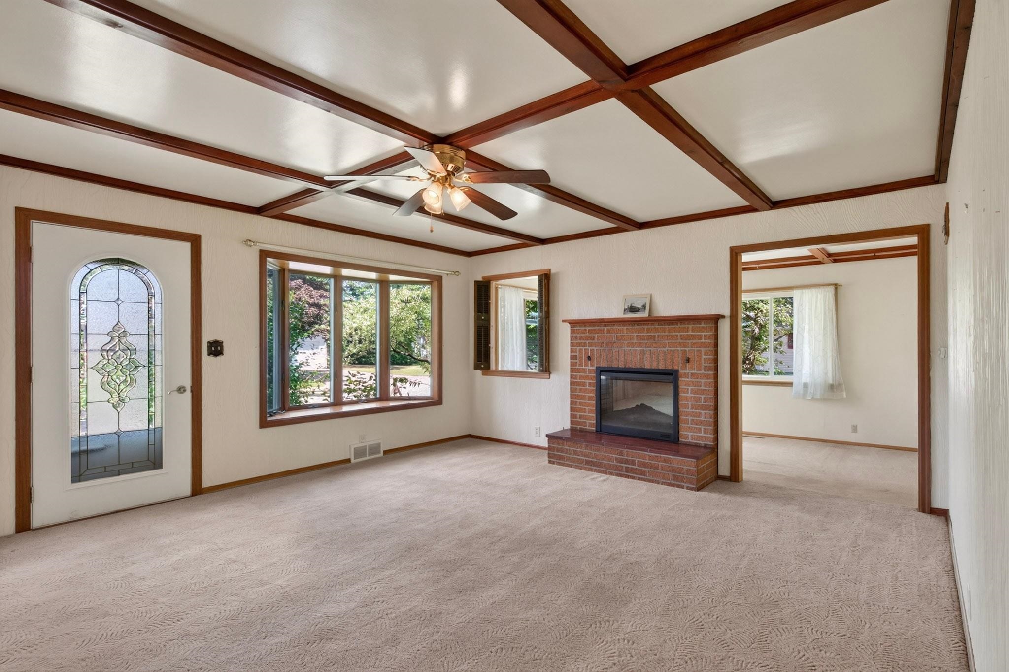 1810 Riverview Drive Property Photo 10