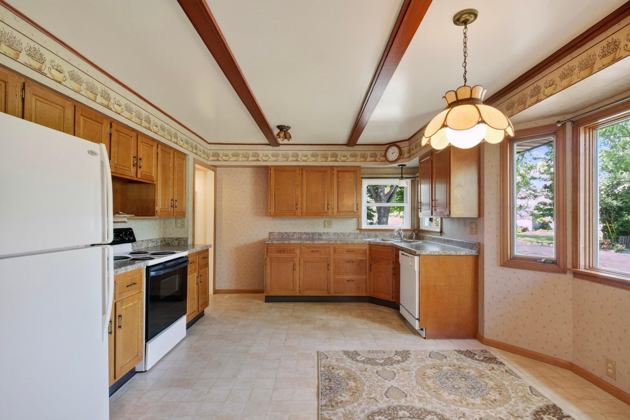 1810 Riverview Drive Property Photo 15