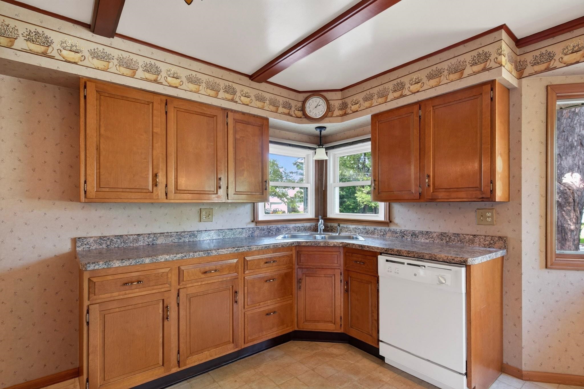 1810 Riverview Drive Property Photo 17
