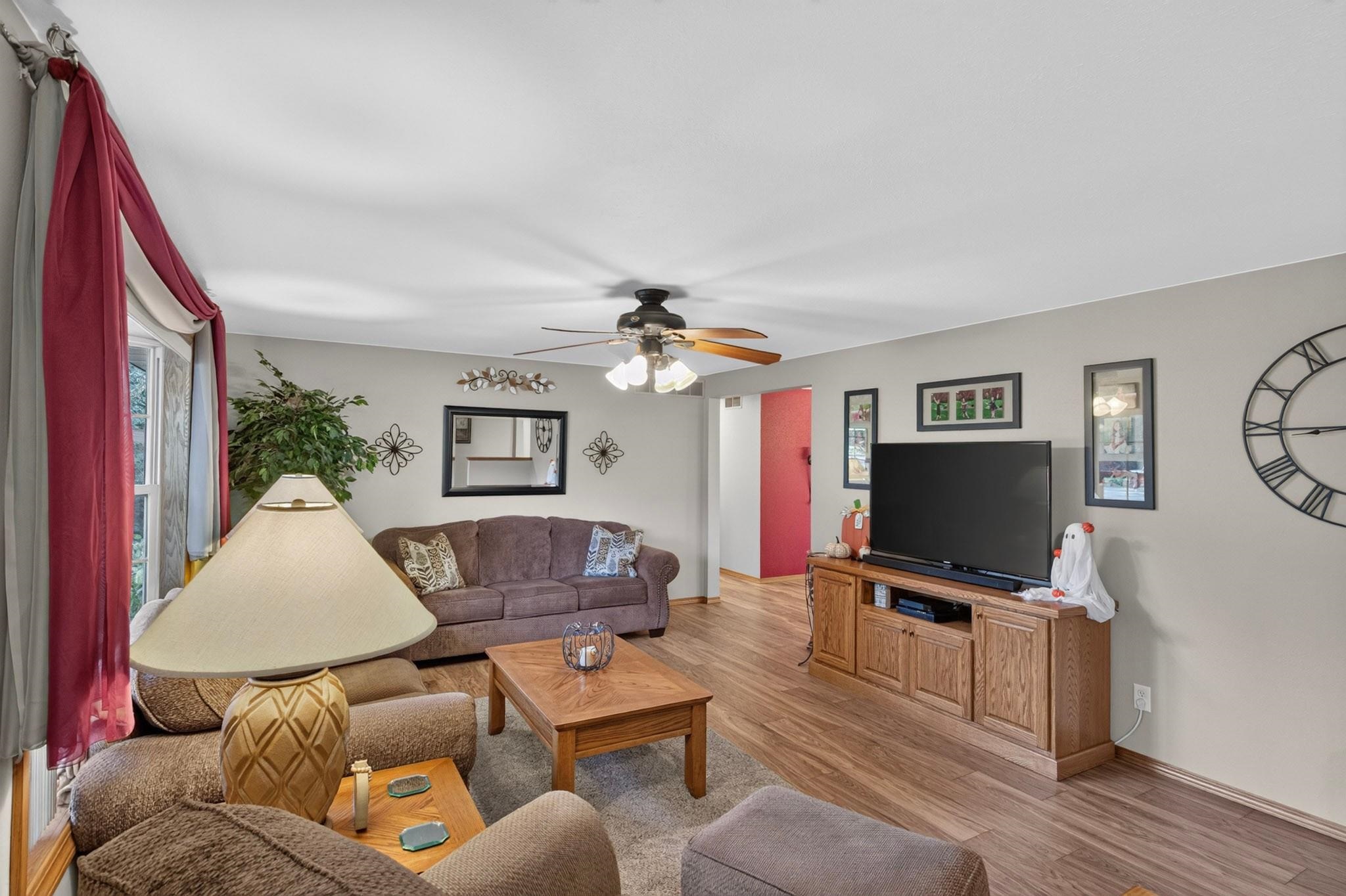 4805 Rosemary Circle Property Photo 13