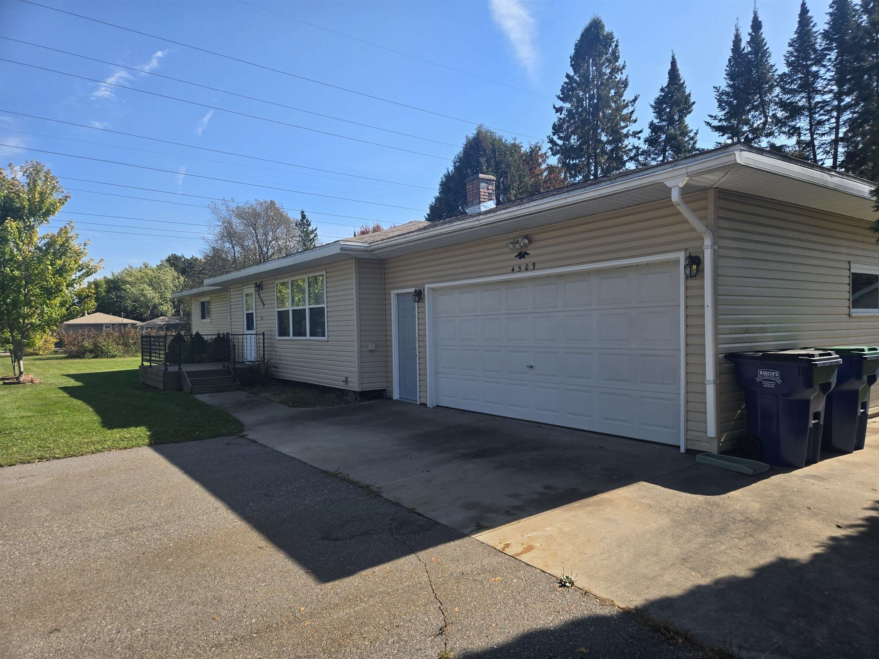 4509 Sternberg Avenue Property Photo 24