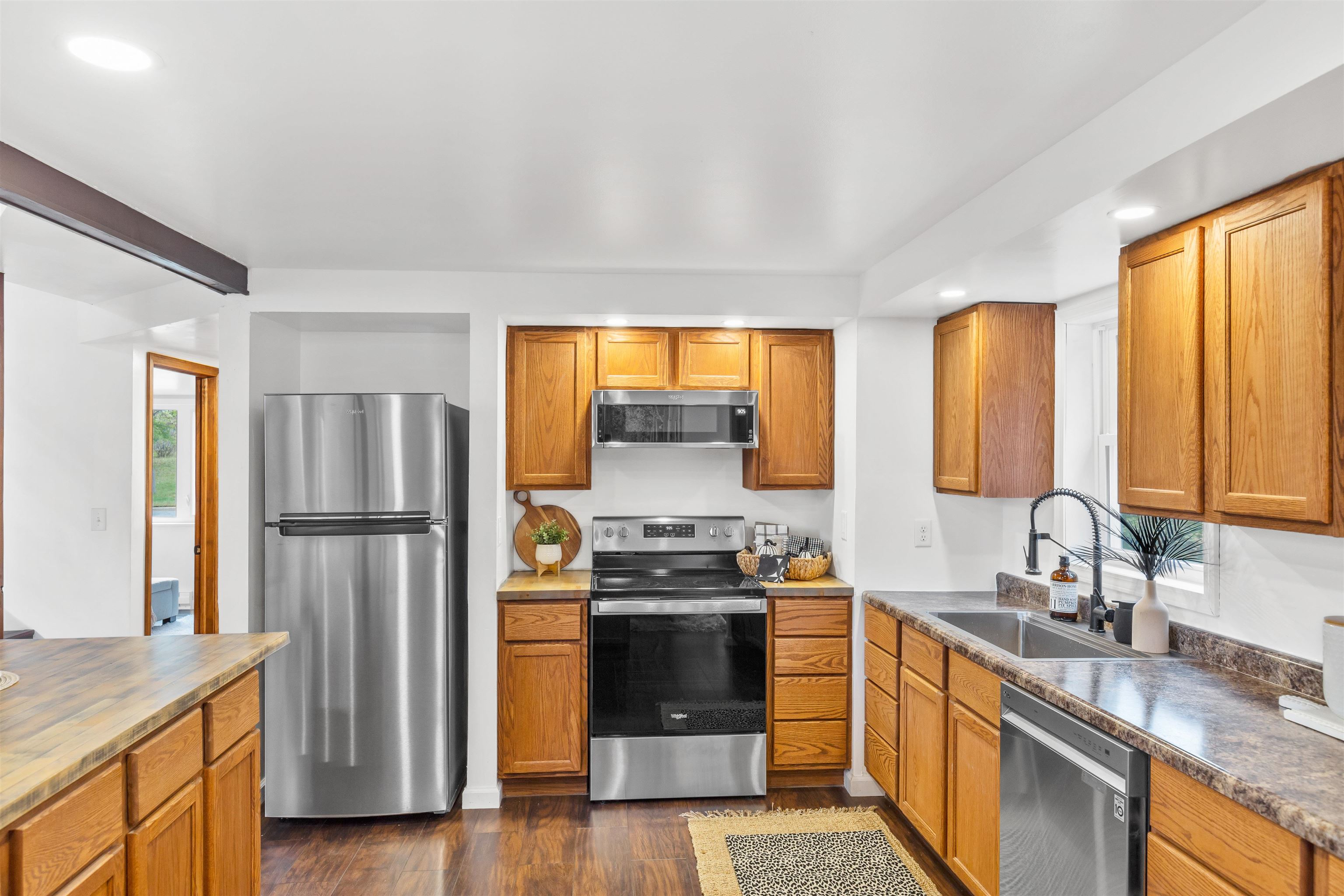 5311 Cathy Drive Property Photo 15