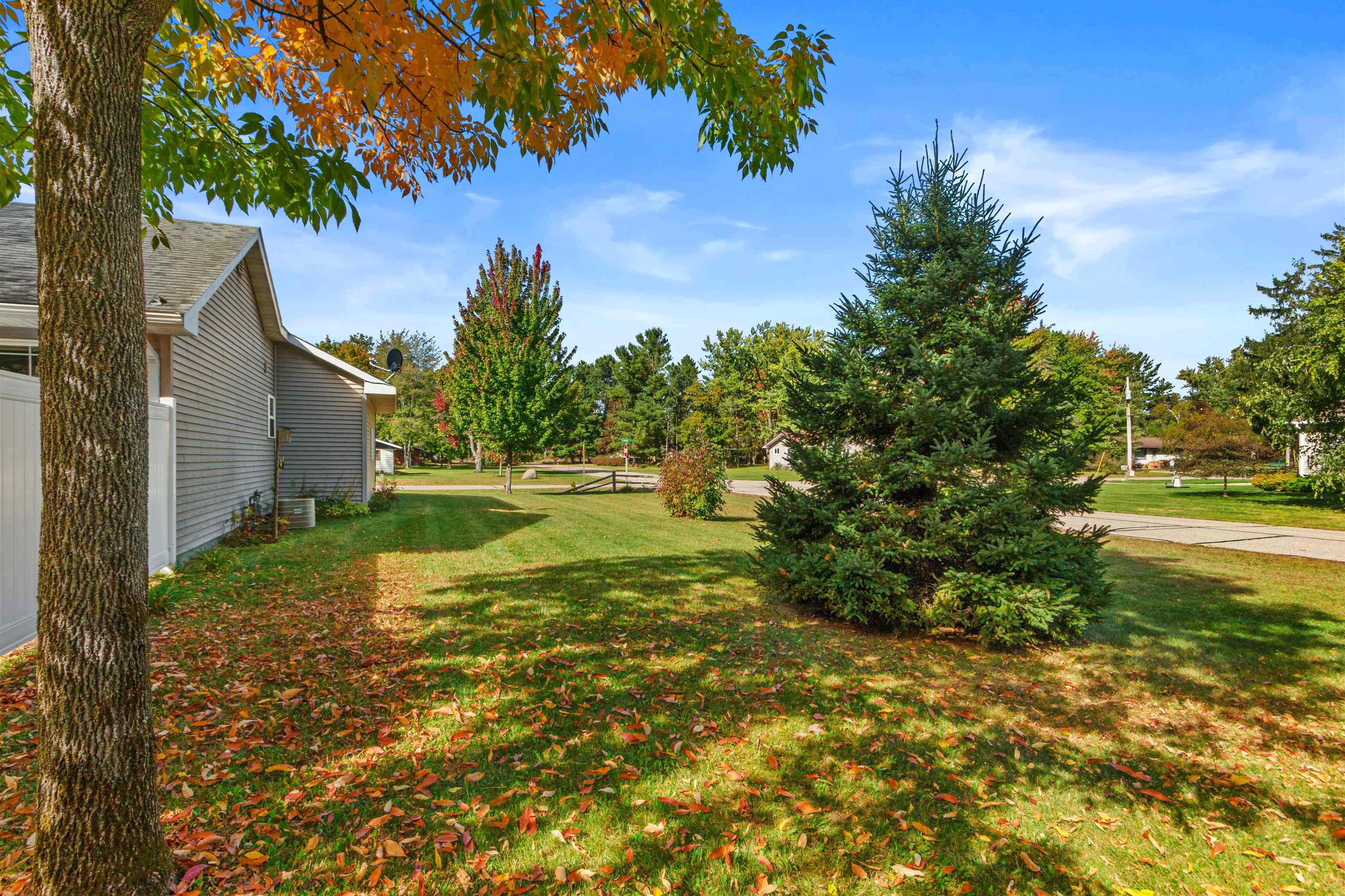 2400 Conant Street Property Photo 3