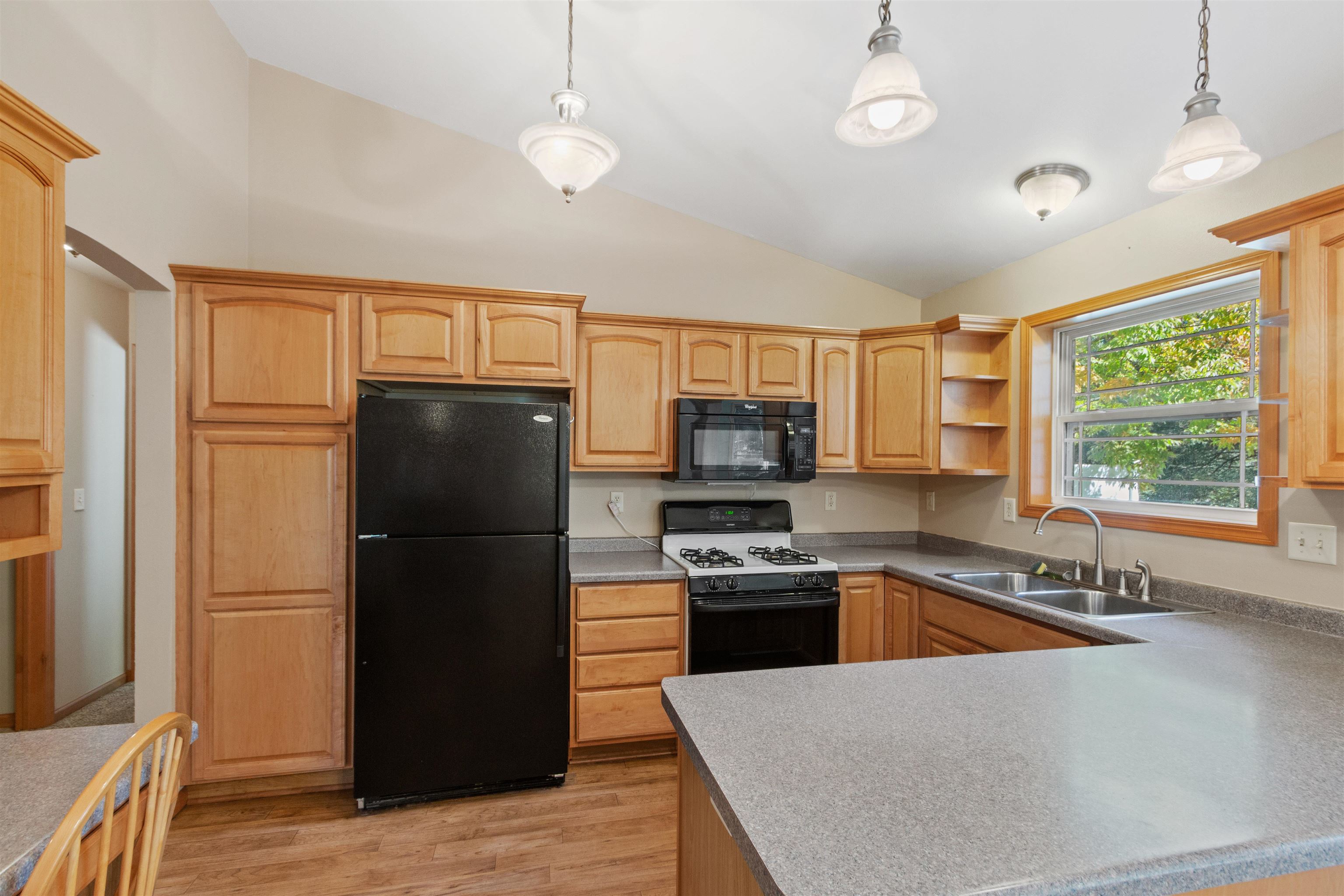 2400 Conant Street Property Photo 6