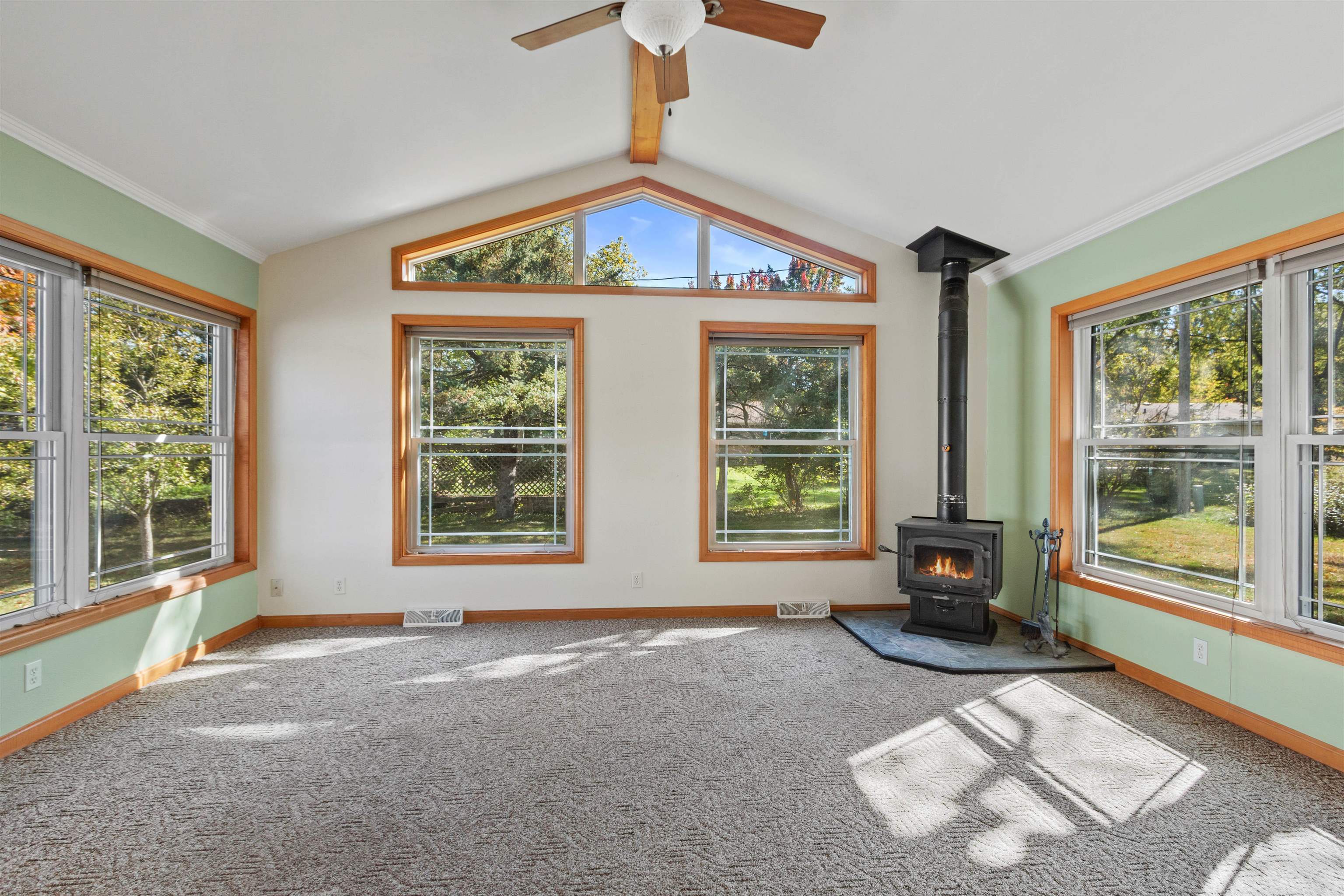 2400 Conant Street Property Photo 13
