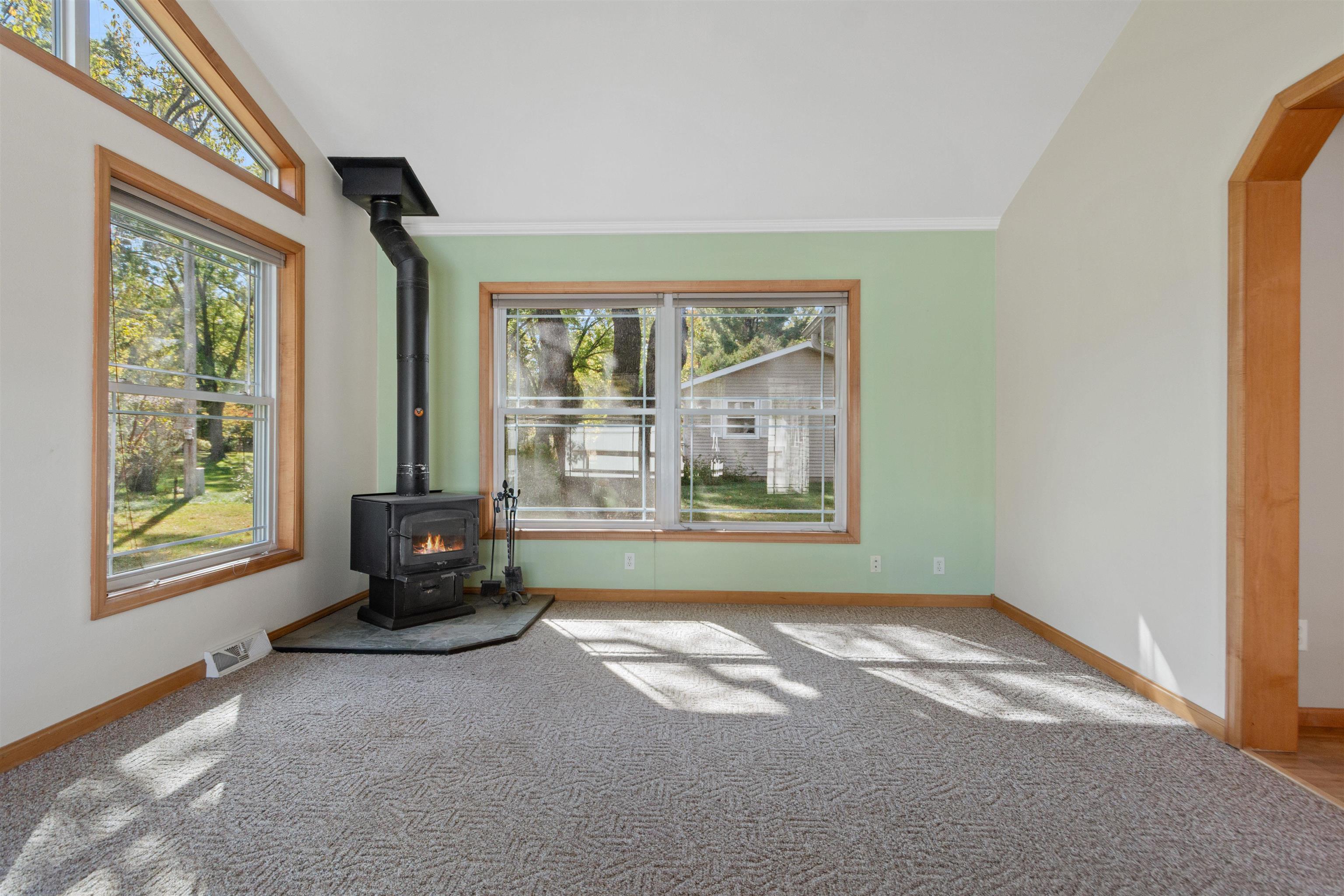 2400 Conant Street Property Photo 14