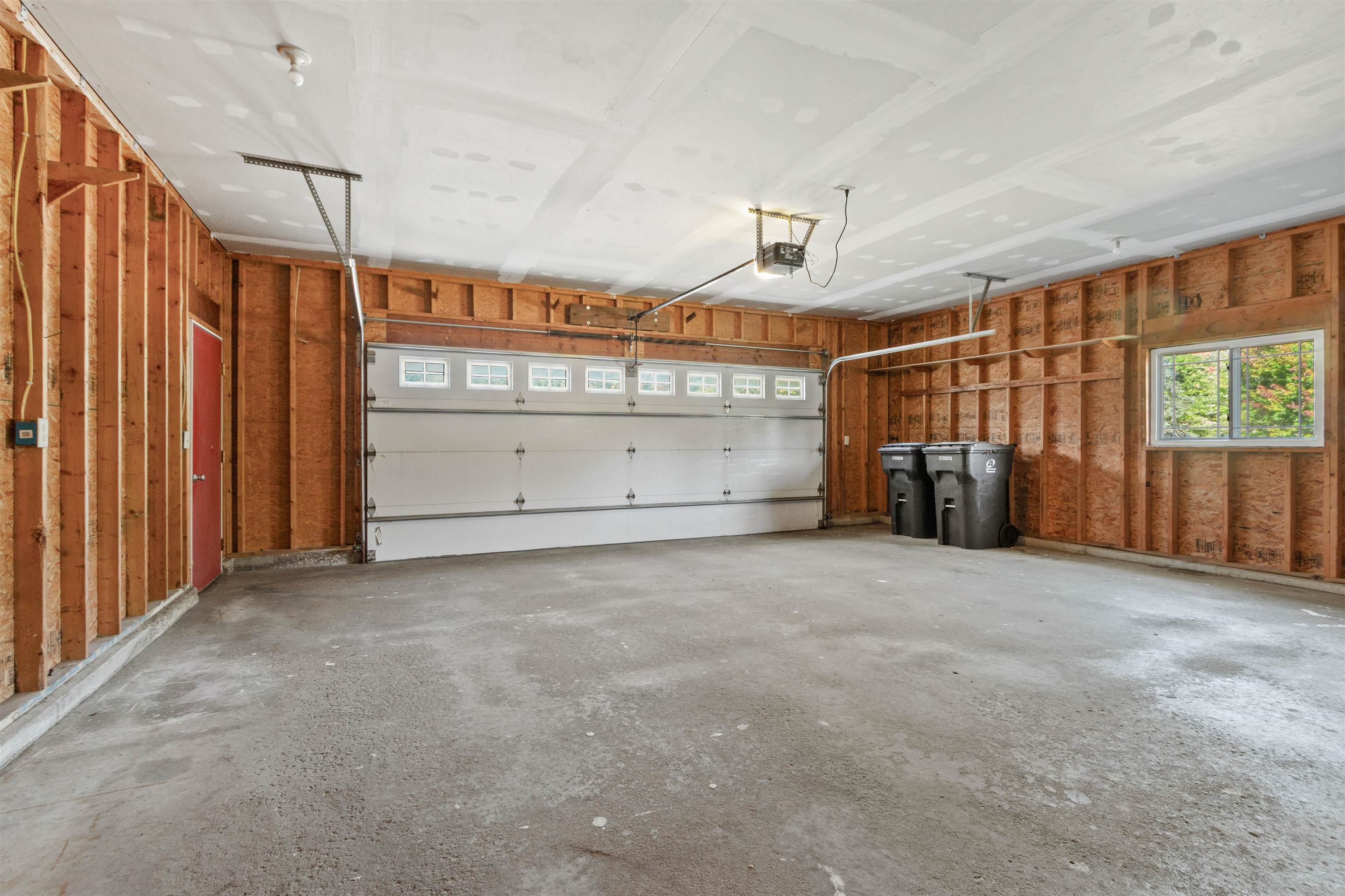 2400 Conant Street Property Photo 27