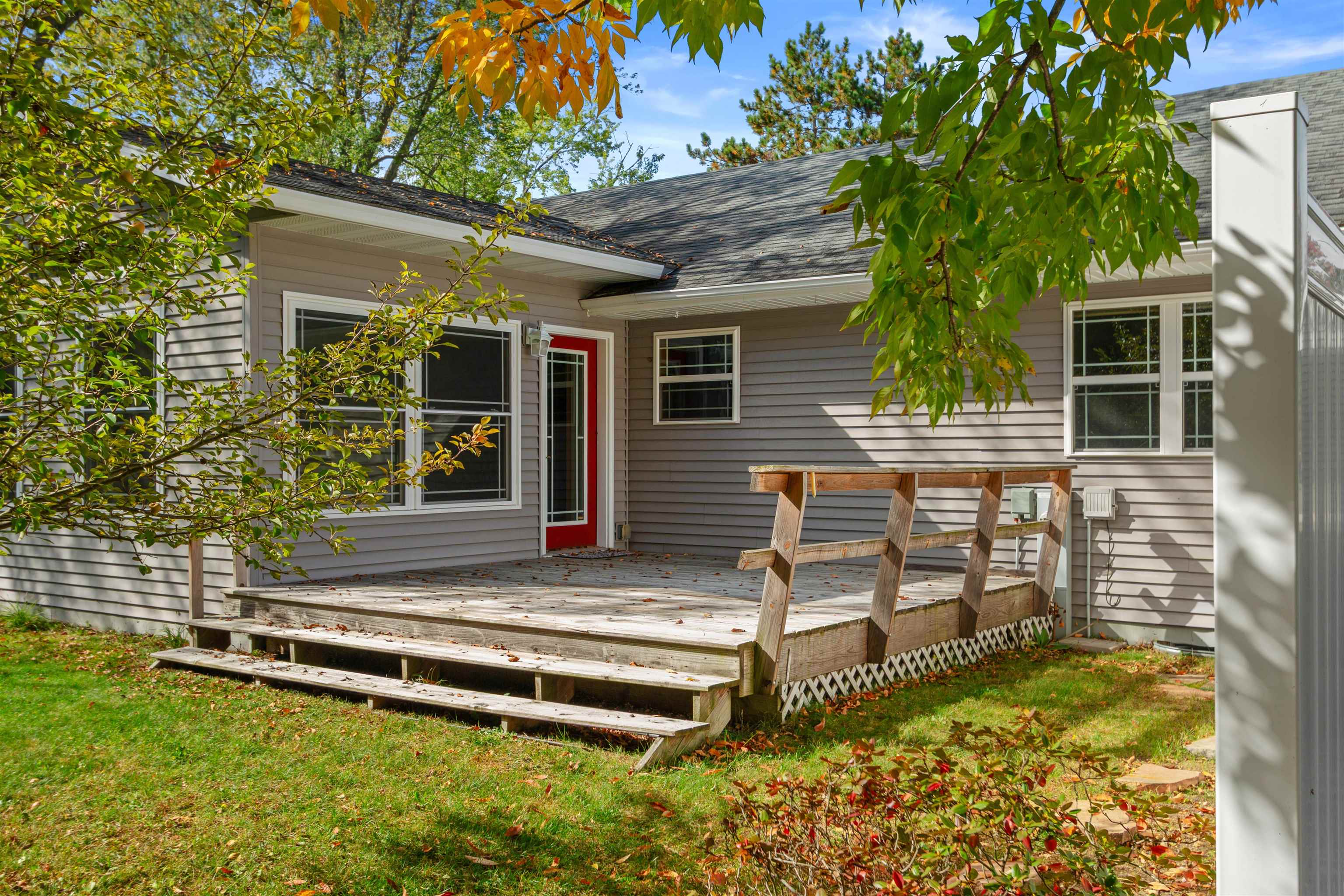 2400 Conant Street Property Photo 38